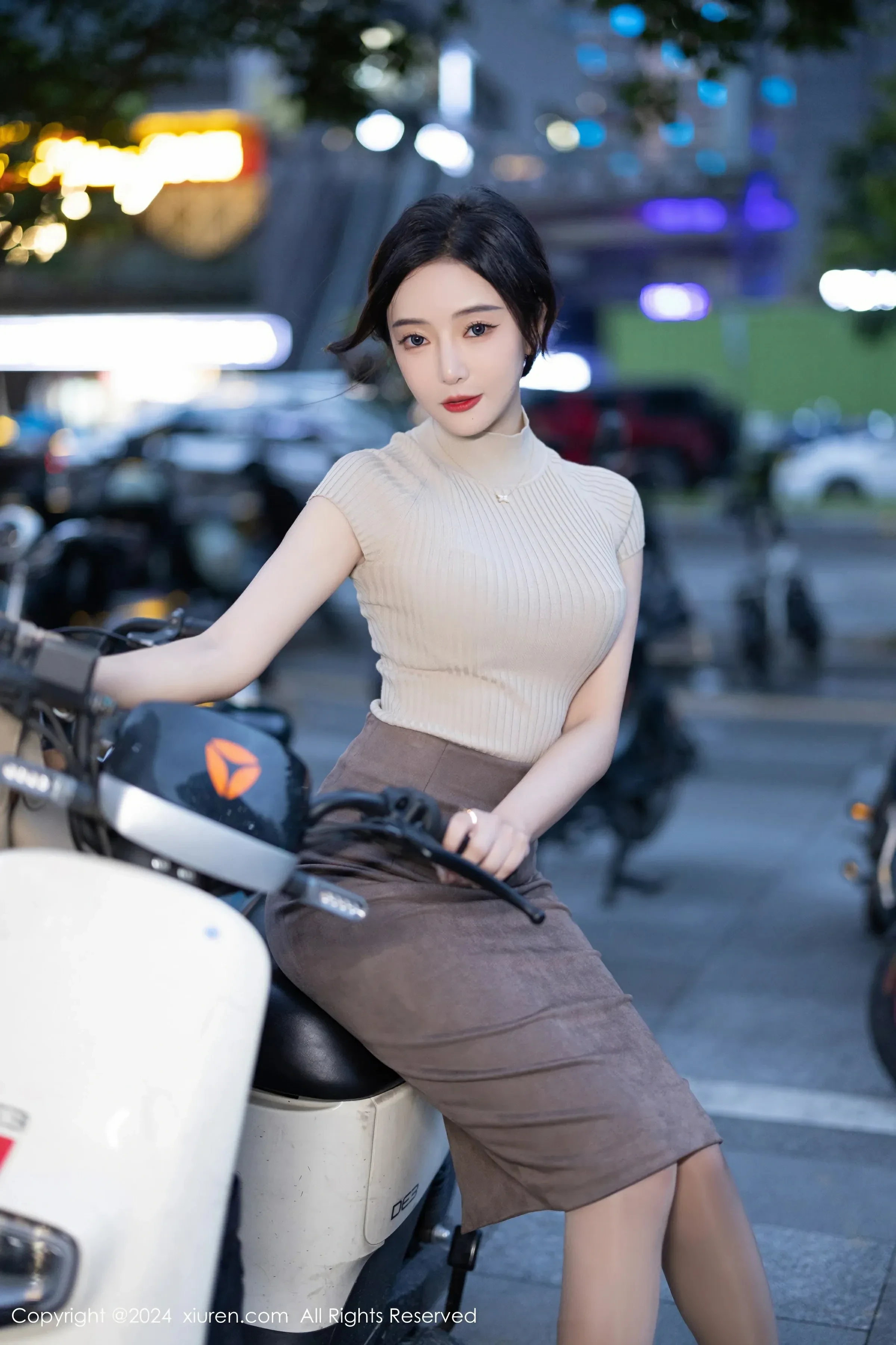  XiuRen 秀人 No.8741 王馨瑶yanni [80P]