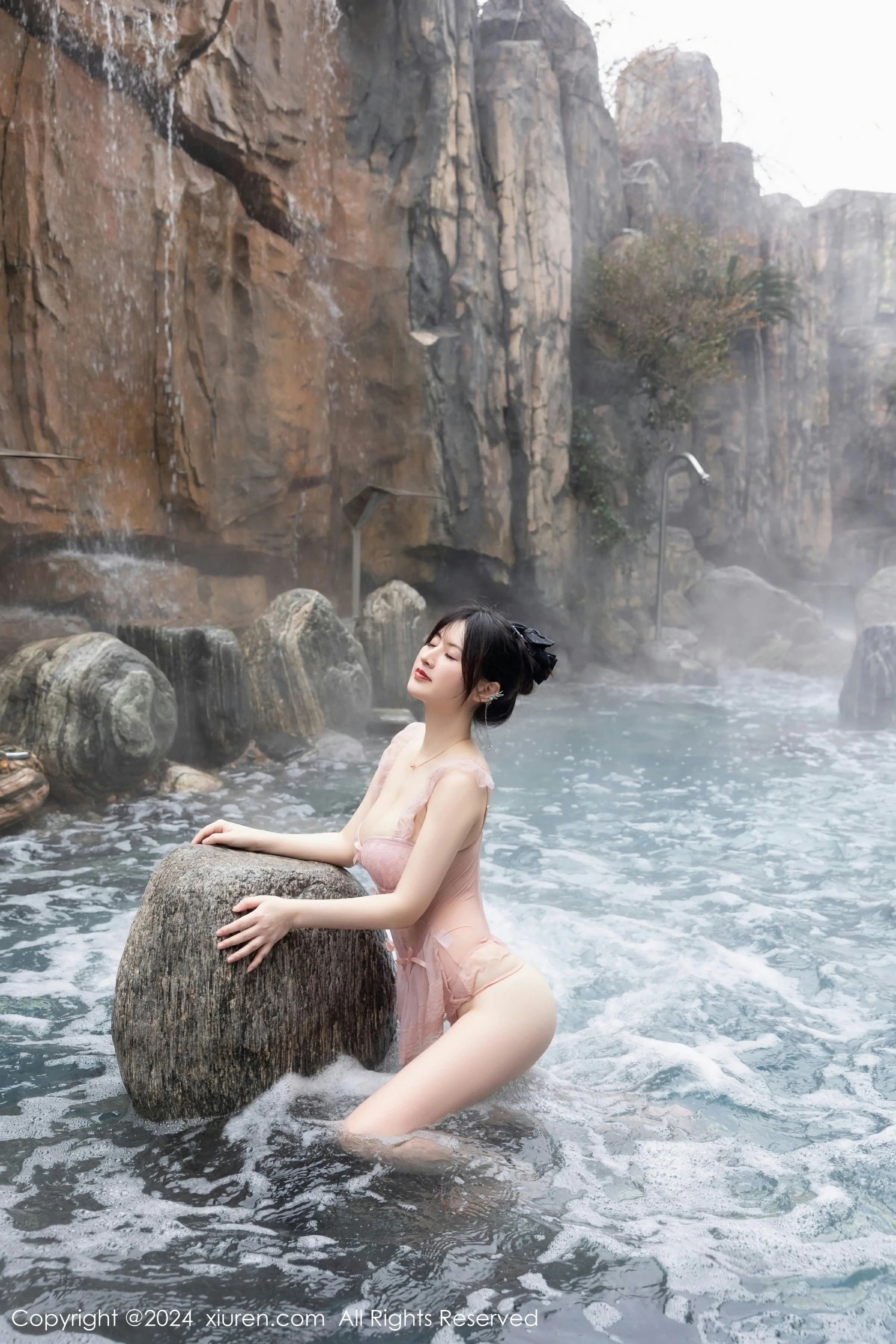  XiuRen 秀人 No.8039 诗诗kiki [84P]第5张