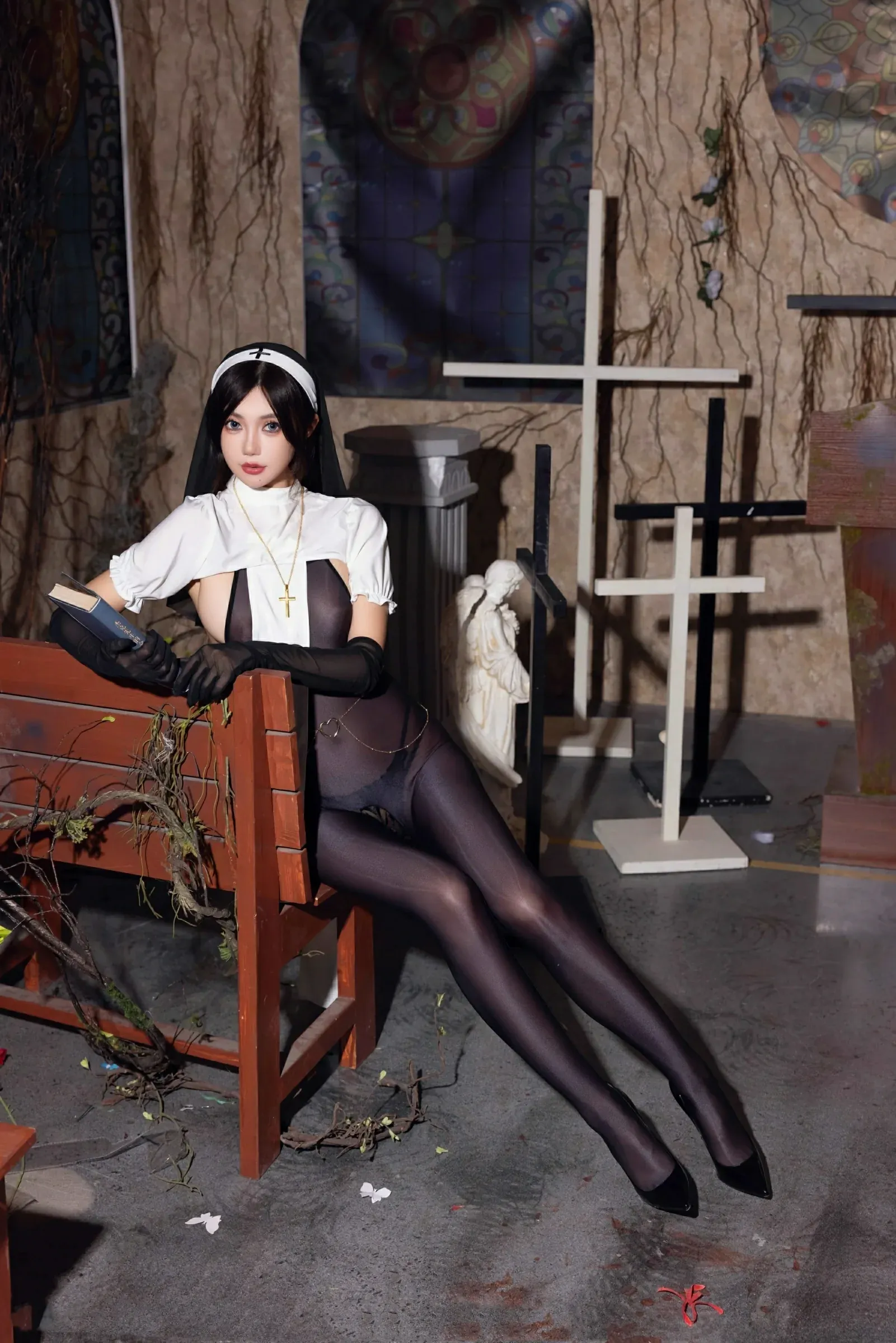  XiuRen 秀人 No.9774 绮里嘉ula [79P]第2张