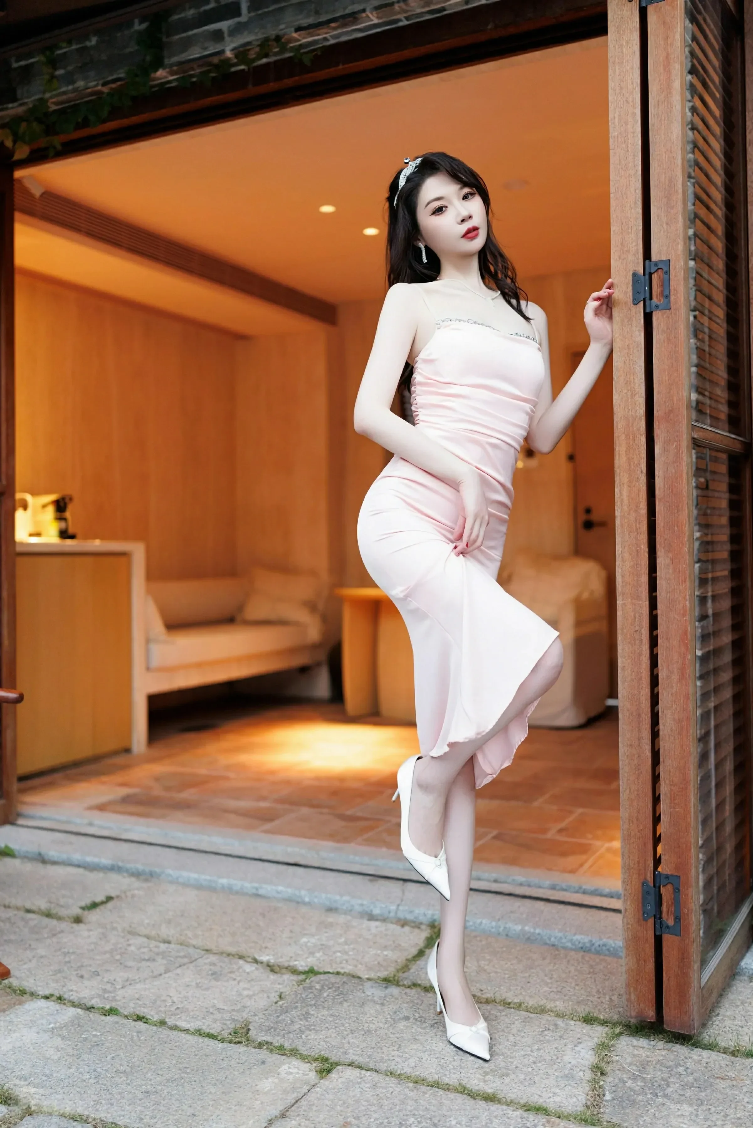  XiuRen 秀人 No.9584 梦心玥 [91P]第3张