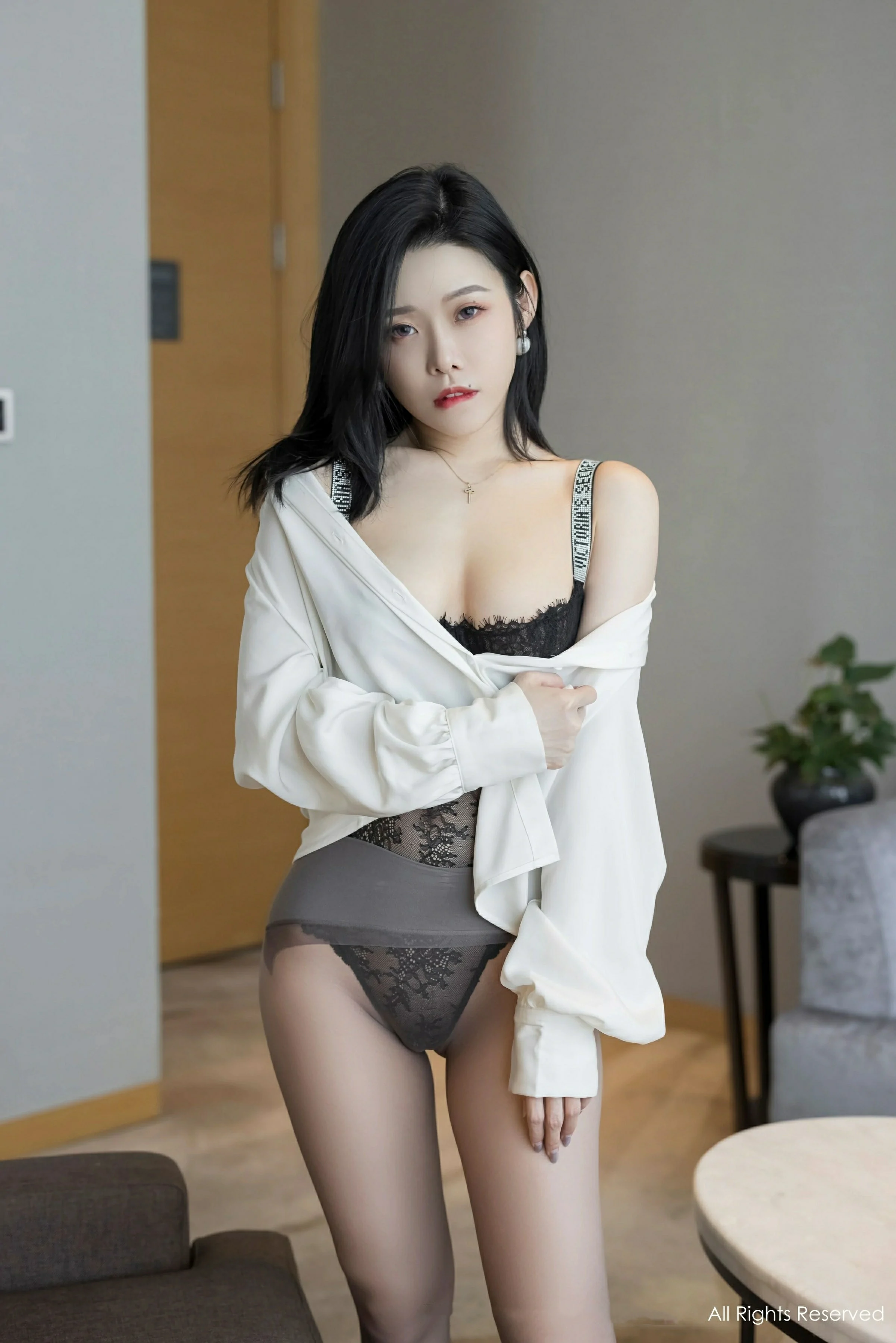  XiuRen 秀人 No.9329 luvian本能 [42P]第7张