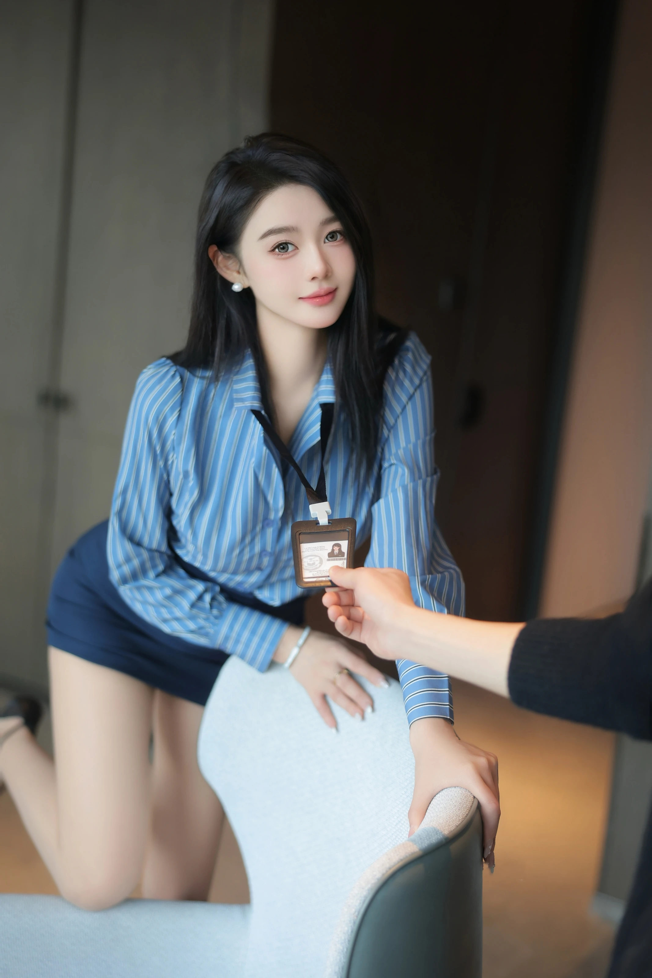  XiuRen 内购版 No.9921 Candy糖糖 OL秘书 [117P]第3张
