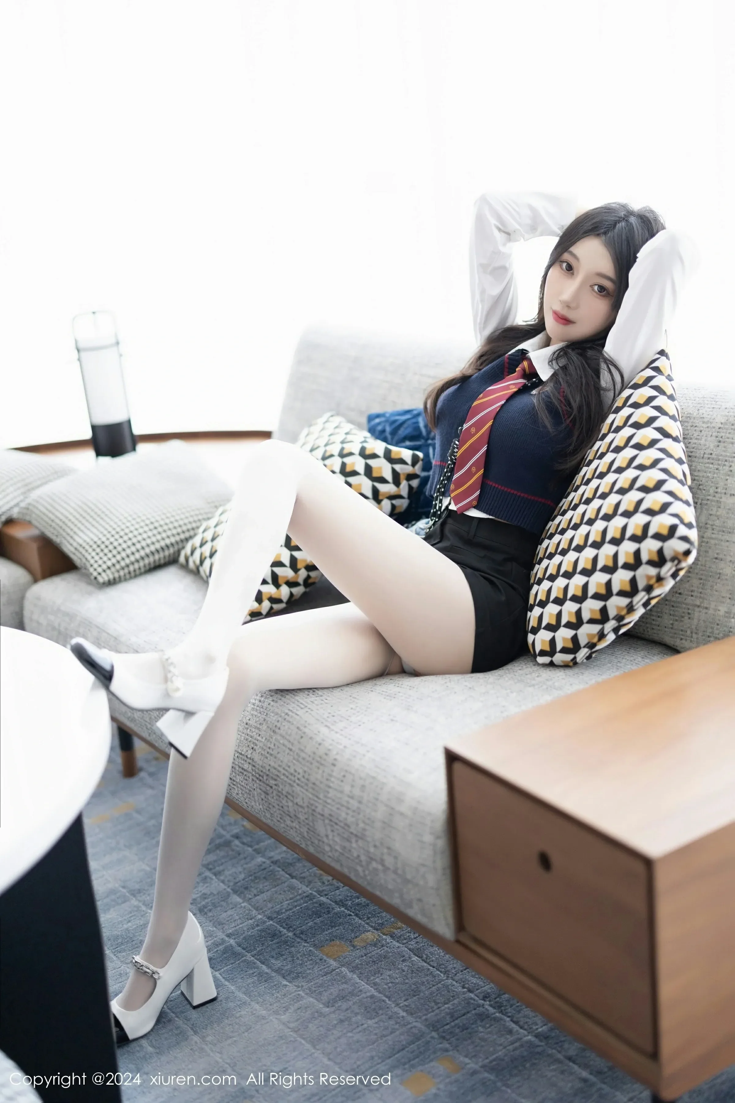  XiuRen 秀人 No.8247 玥儿玥 [82P]第6张