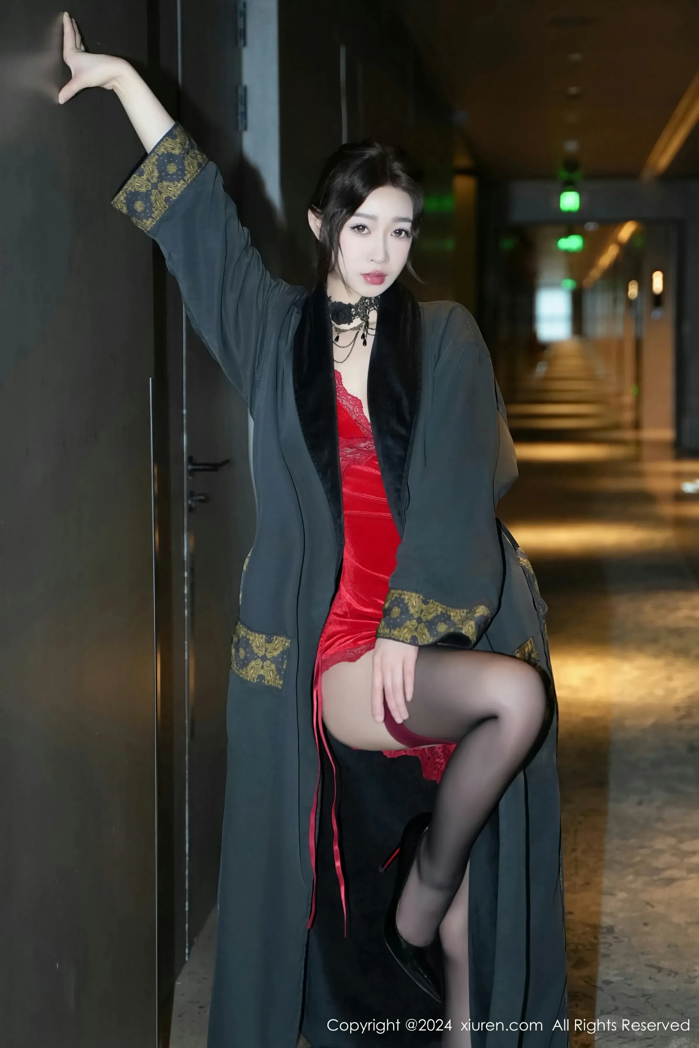  XiuRen 秀人 No.8547 软糖爱喝奶 [73P]第3张