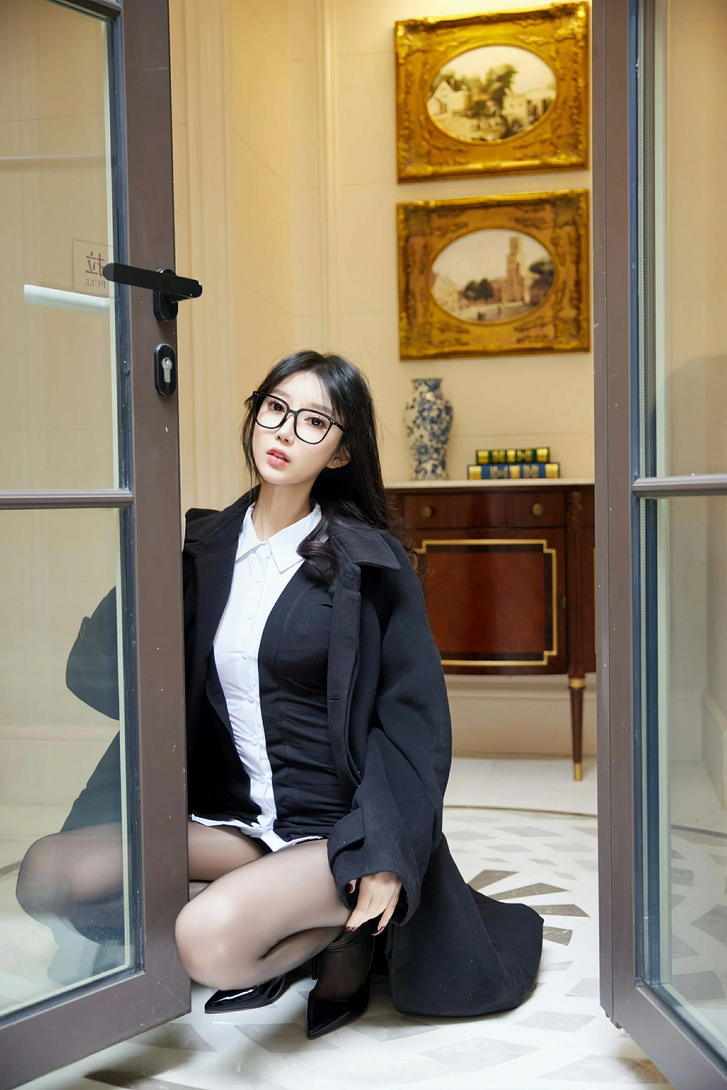  XiuRen 秀人 No.9926 玥儿玥er [82P]第4张