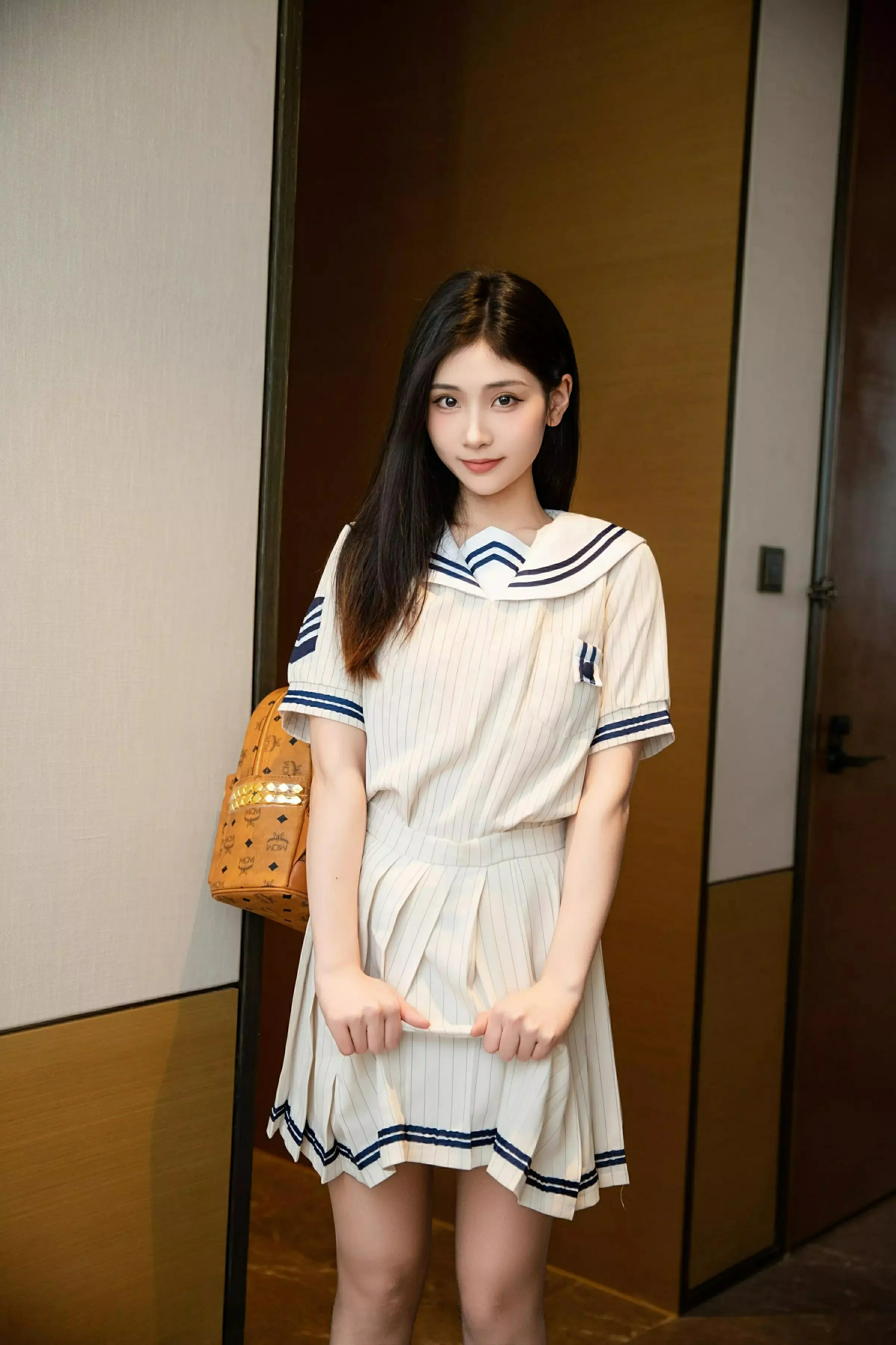  XiuRen 秀人 No.9942 刘婷婷 [77P]第2张