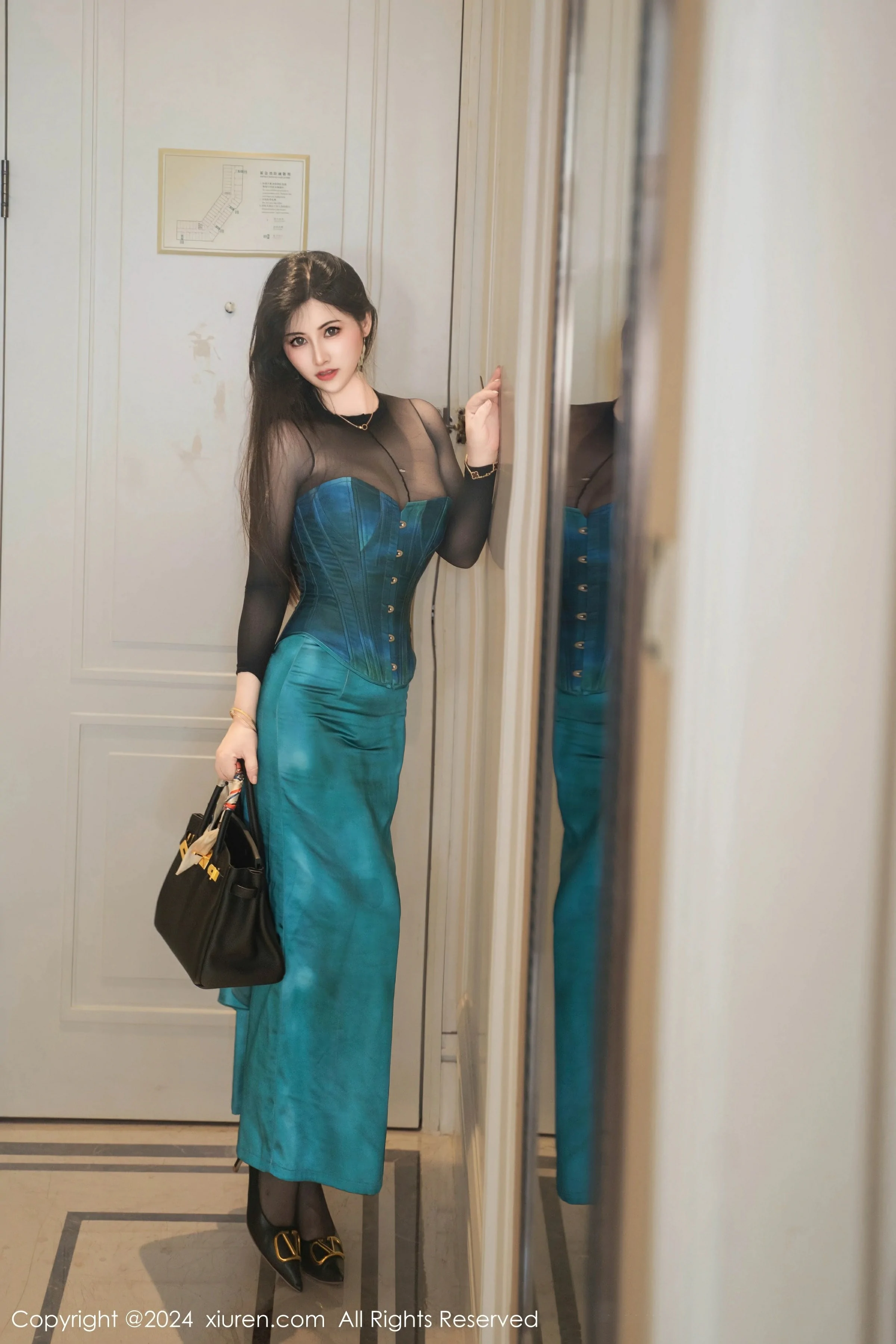  XiuRen 秀人 No.9039 诗诗kiki [134P]第11张