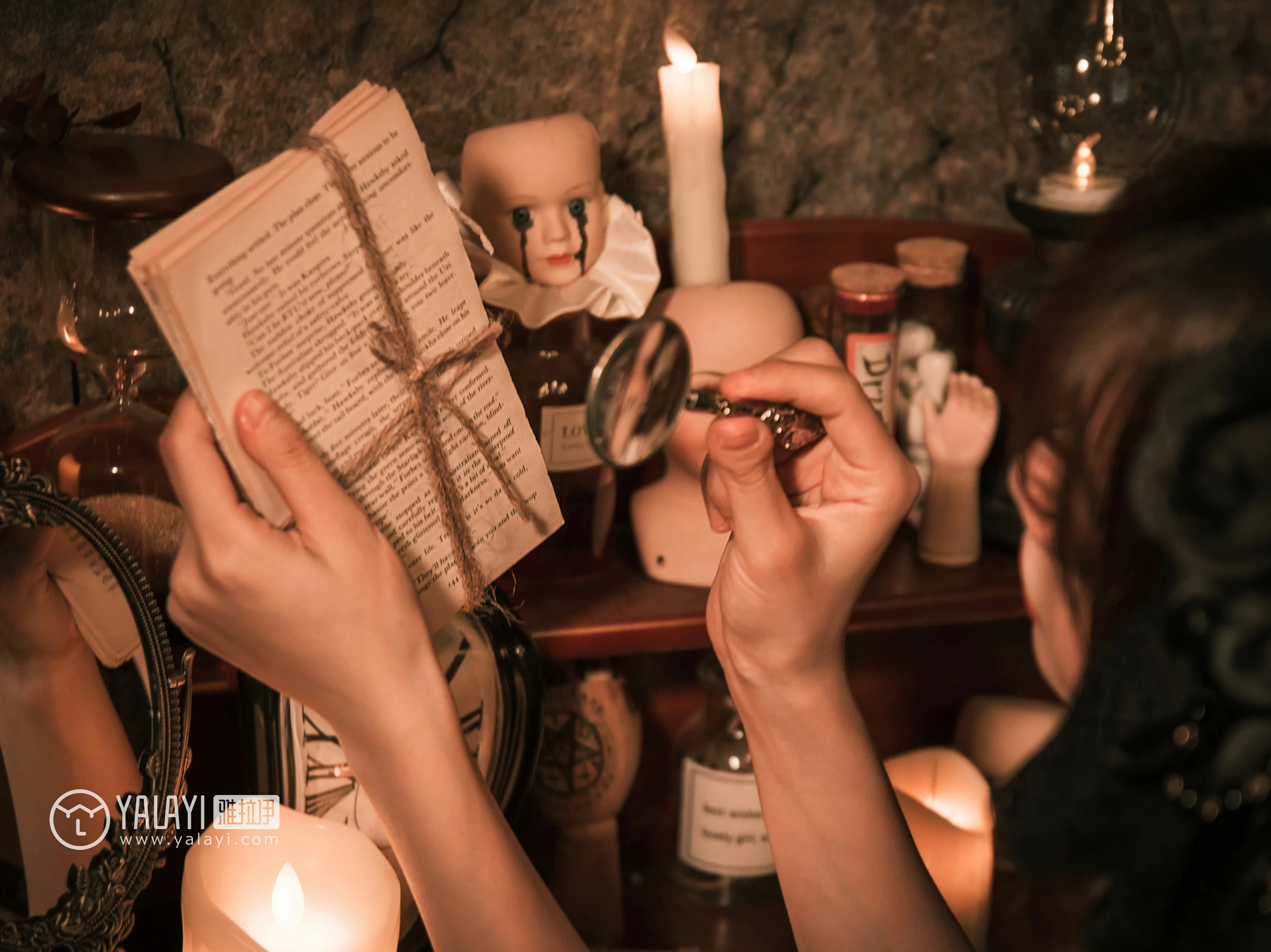 [YALAYI雅拉伊]NO.046 洛丽塔 阳阳 黑色抹胸塑身连衣裙性感私房写真集第11张