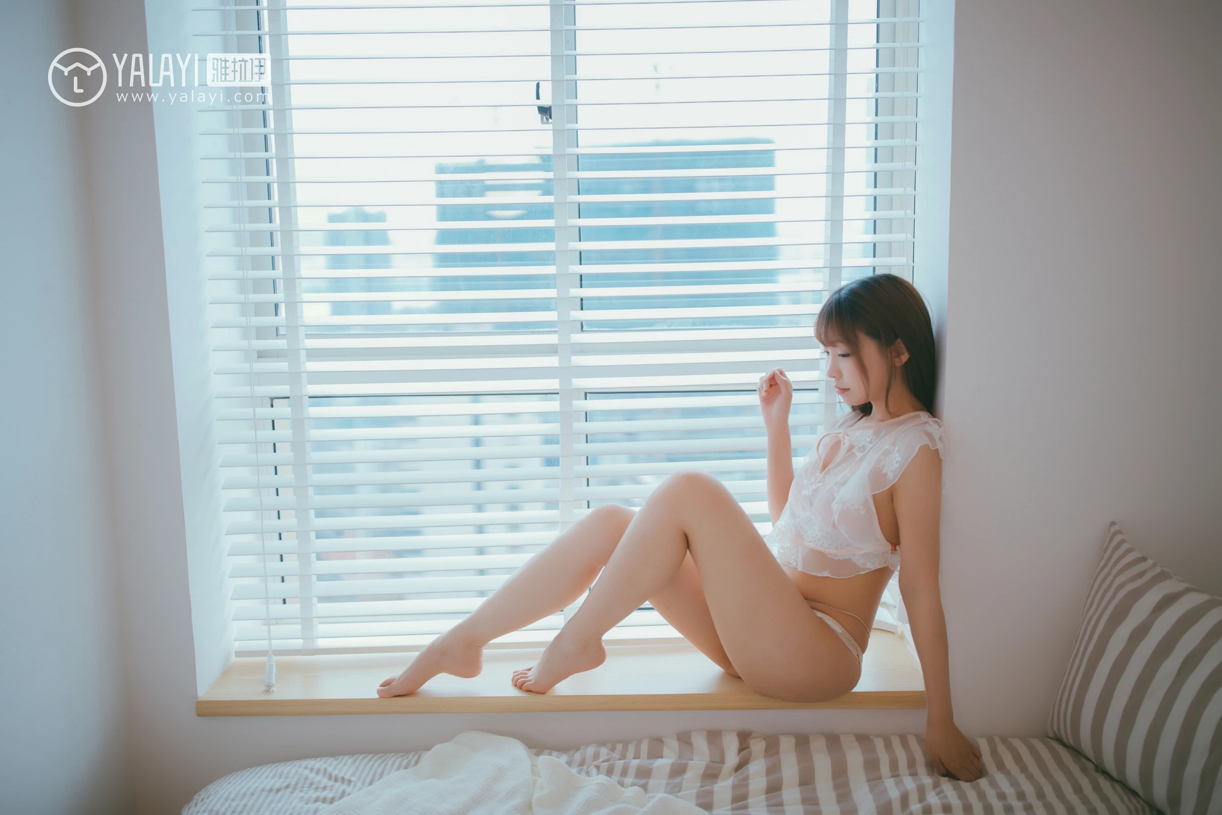 [YALAYI雅拉伊]NO.067 无痕 水花儿 粉色透视情趣内衣性感私房写真集第11张