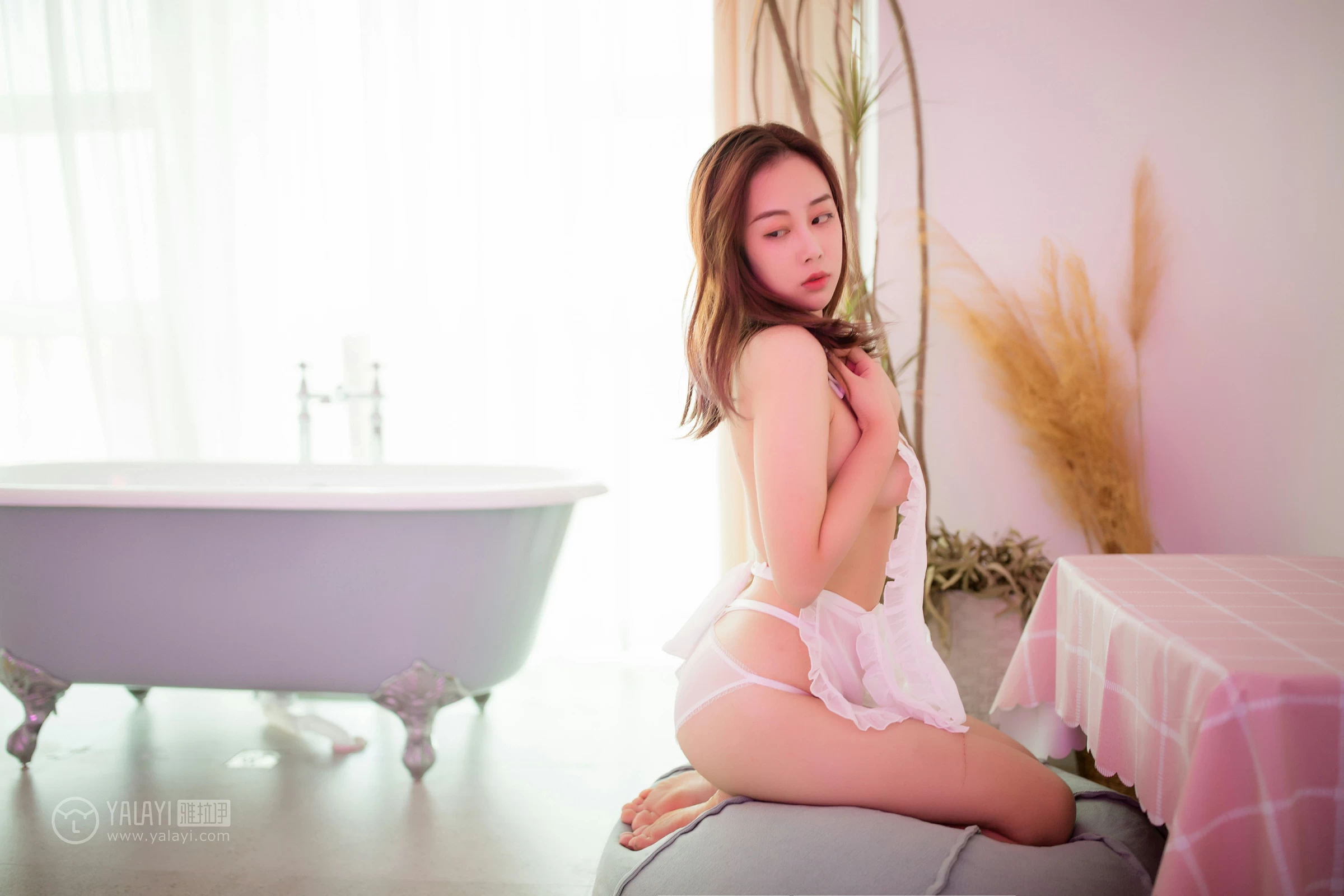 [YALAYI雅拉伊]NO.120 与时光的嬉戏 香香橙子 性感情趣女仆制服私房写真集第9张