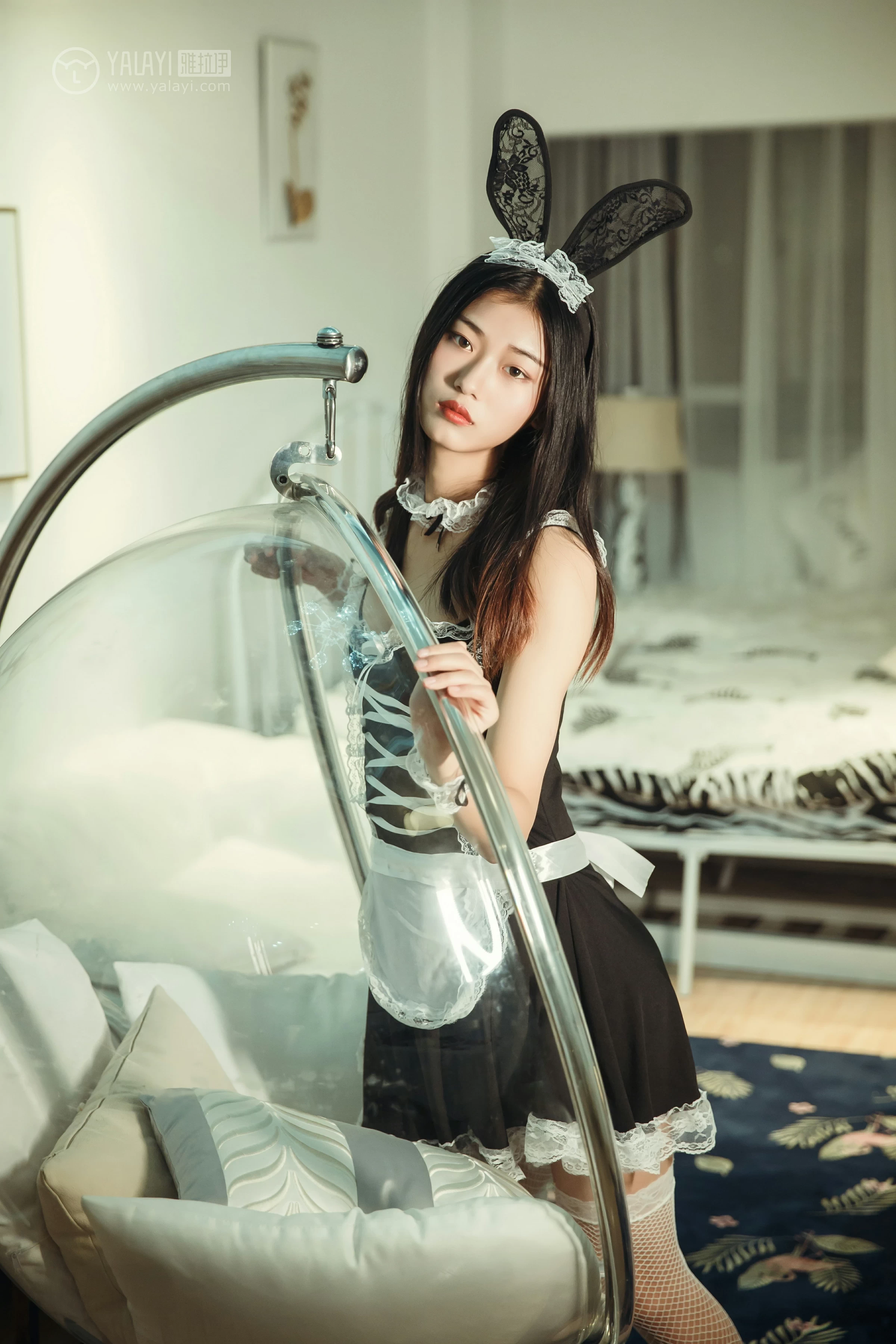 [YALAYI雅拉伊]NO.125 兔儿御姐 和风 性感女仆制服加白色情趣渔网袜私房写真集第11张