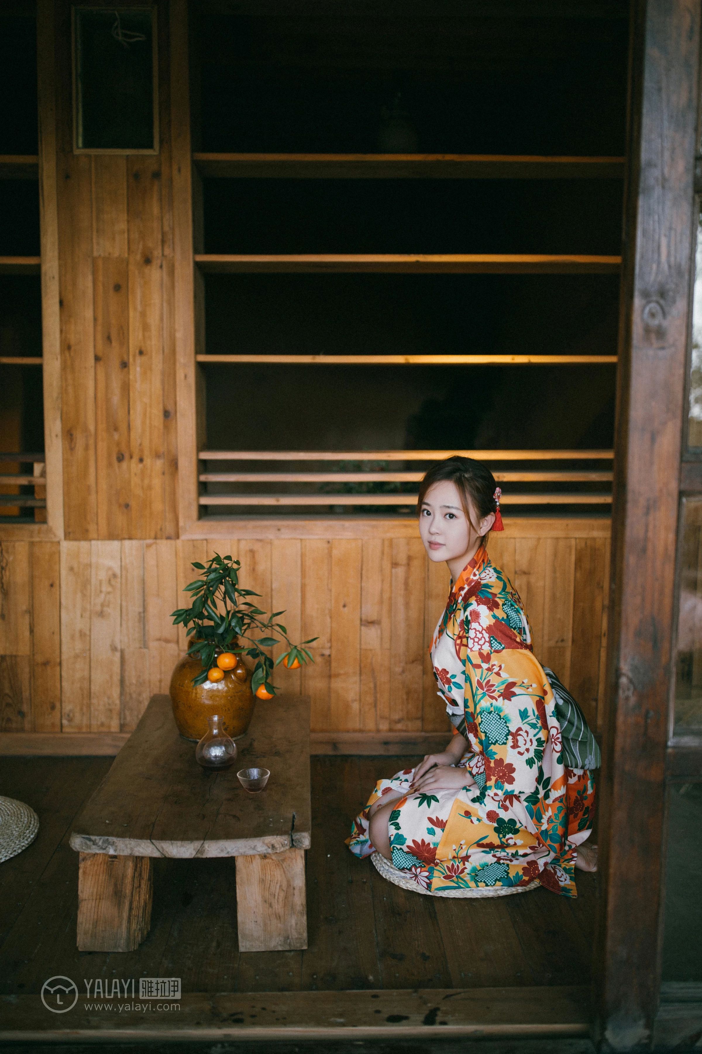 [YALAYI雅拉伊]NO.140 日清和室 张雨青 碎花和服性感私房写真集第6张