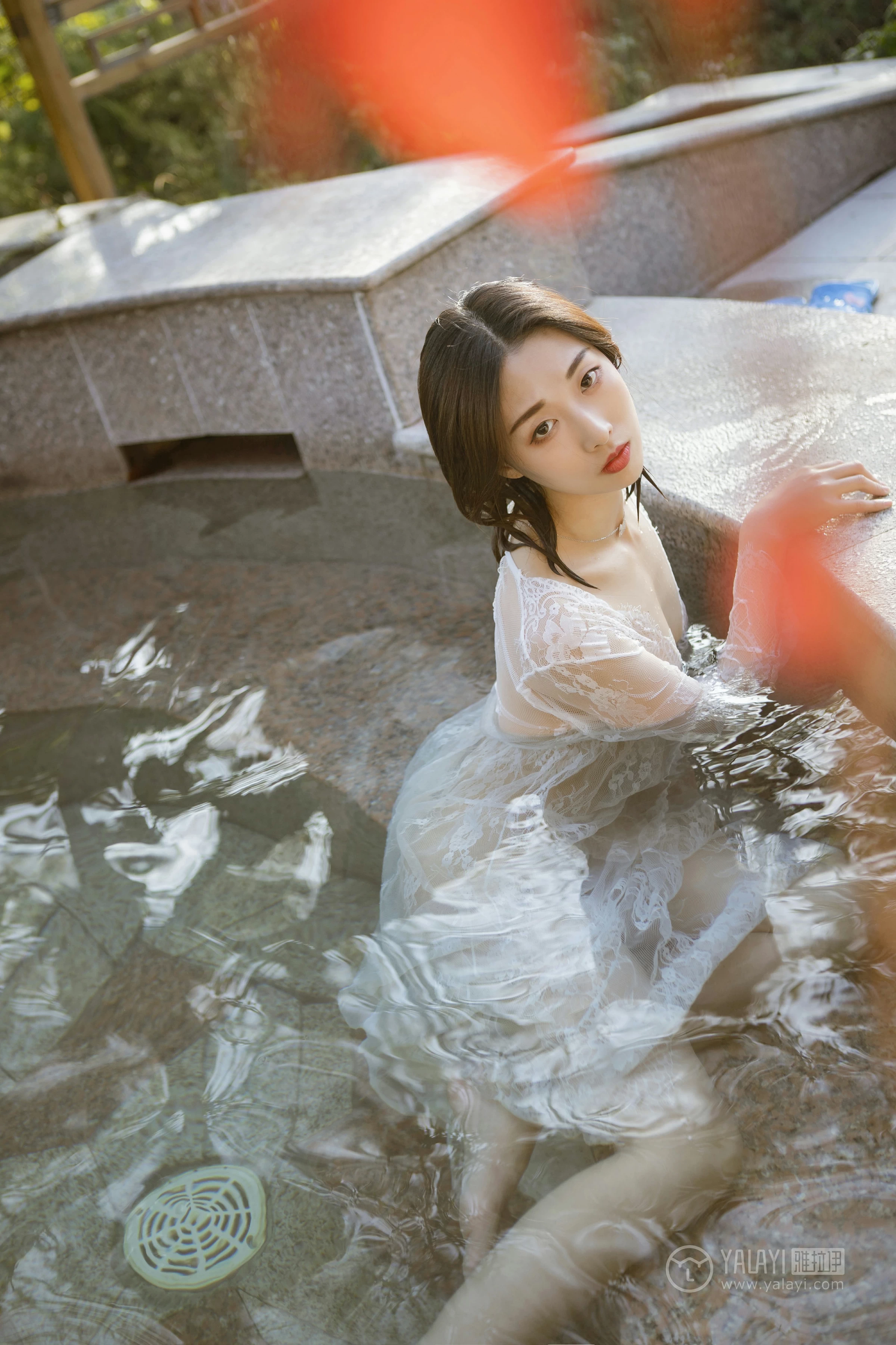 [YALAYI雅拉伊]NO.161 隐隐的柔情 佳佳 白色透视镂空连衣裙性感私房写真集第7张