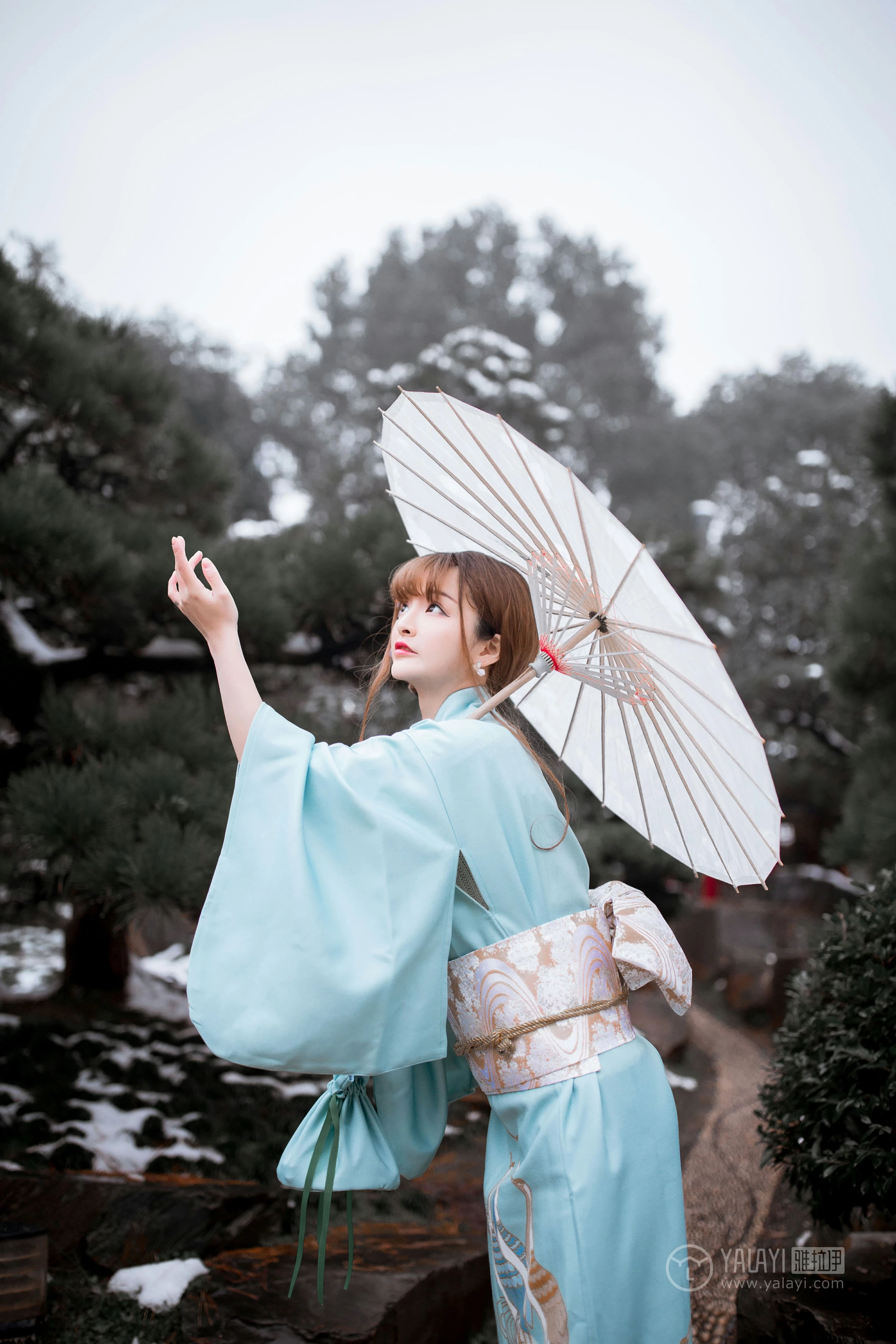 [YALAYI雅拉伊]No.192 赏雪 团团 淡蓝色和服性感私房写真集第7张