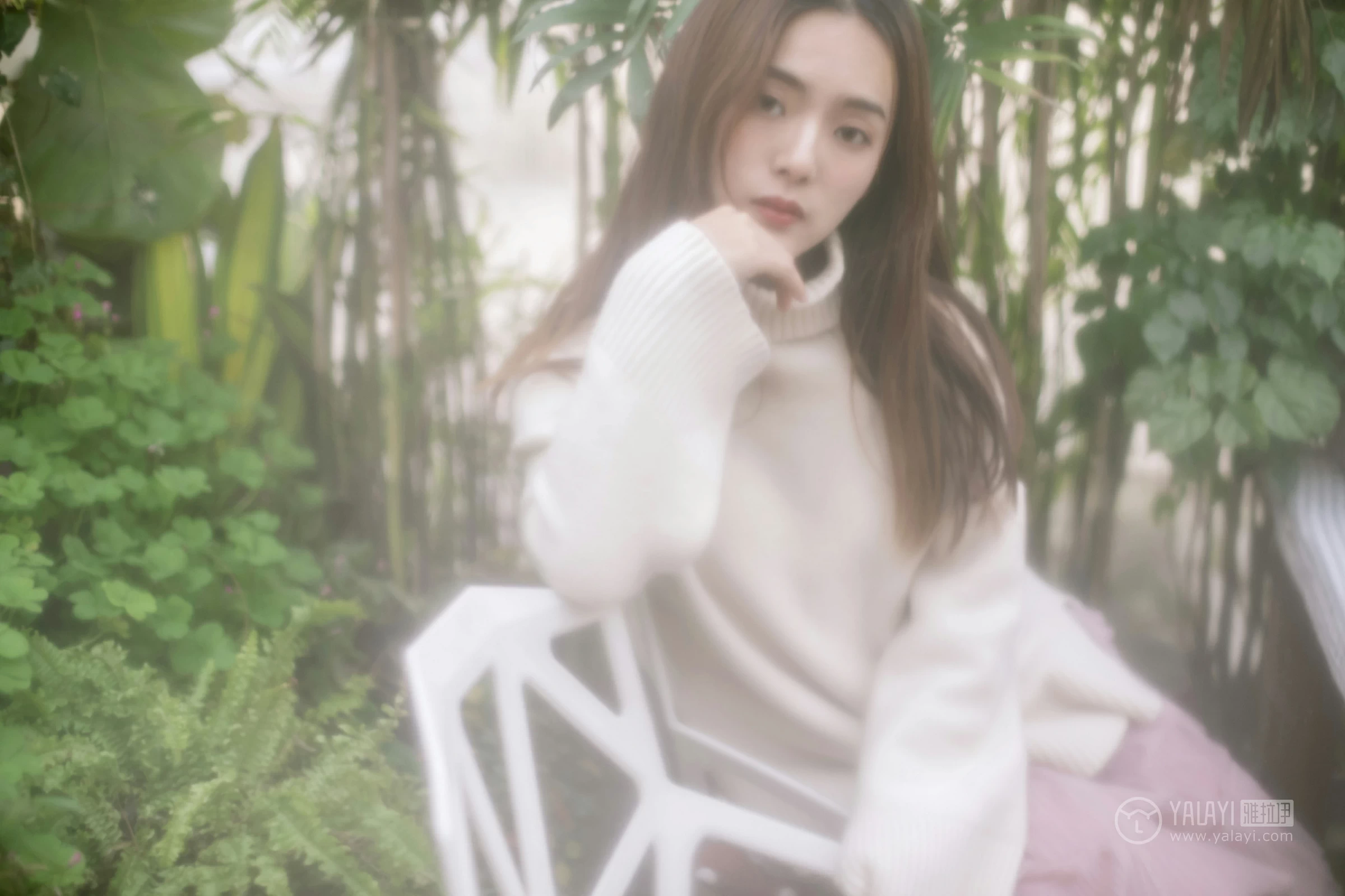 [YALAYI雅拉伊]No.209 温柔的你 白日梦 白色连身毛衣清新私房写真集第5张