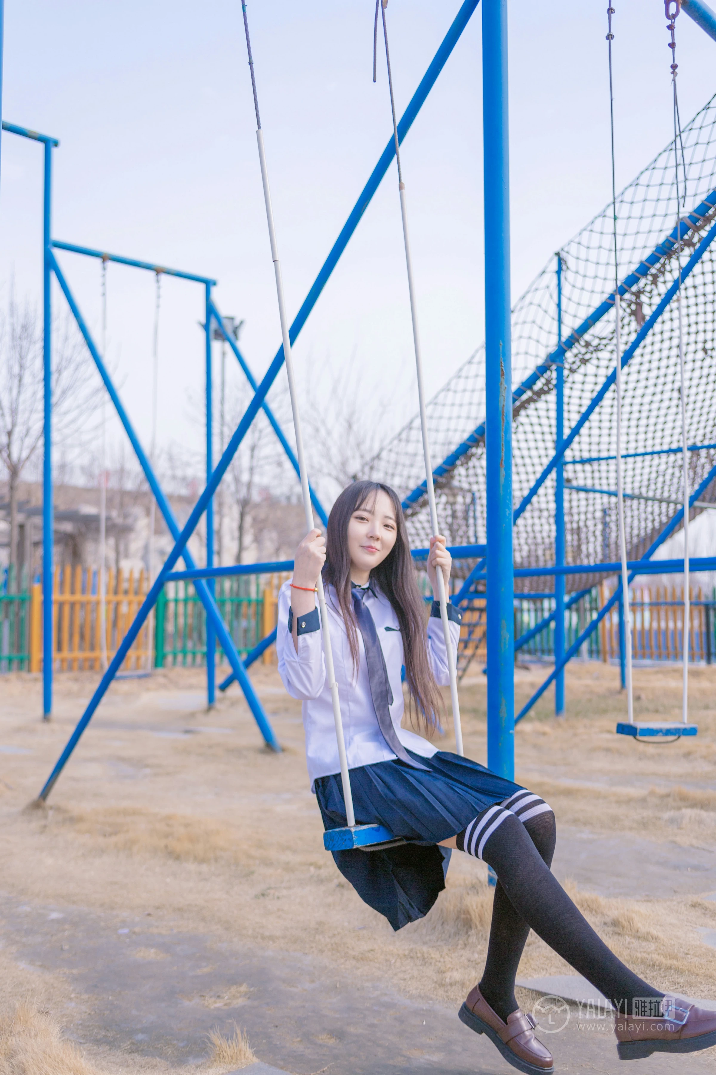 [YALAYI雅拉伊]No.229 小清新 文慧慧 日本高中女生制服与短裙加黑色丝袜美腿性感私房写真集第13张
