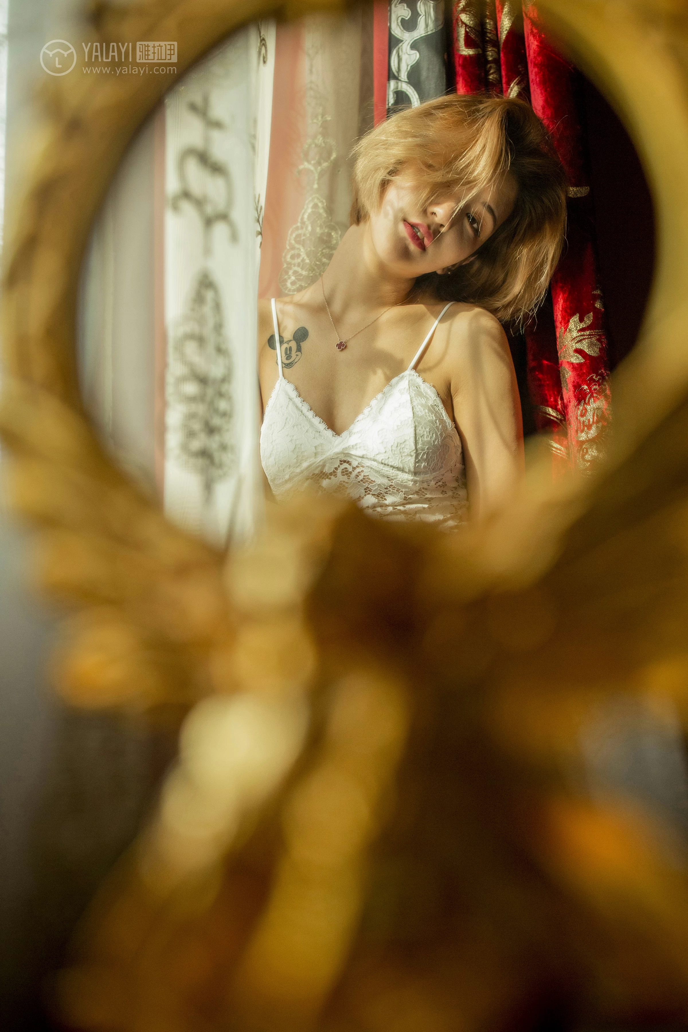 [YALAYI雅拉伊]No.300 一笑千斤 米奇 白色蕾丝镂空内衣性感私房写真集第7张