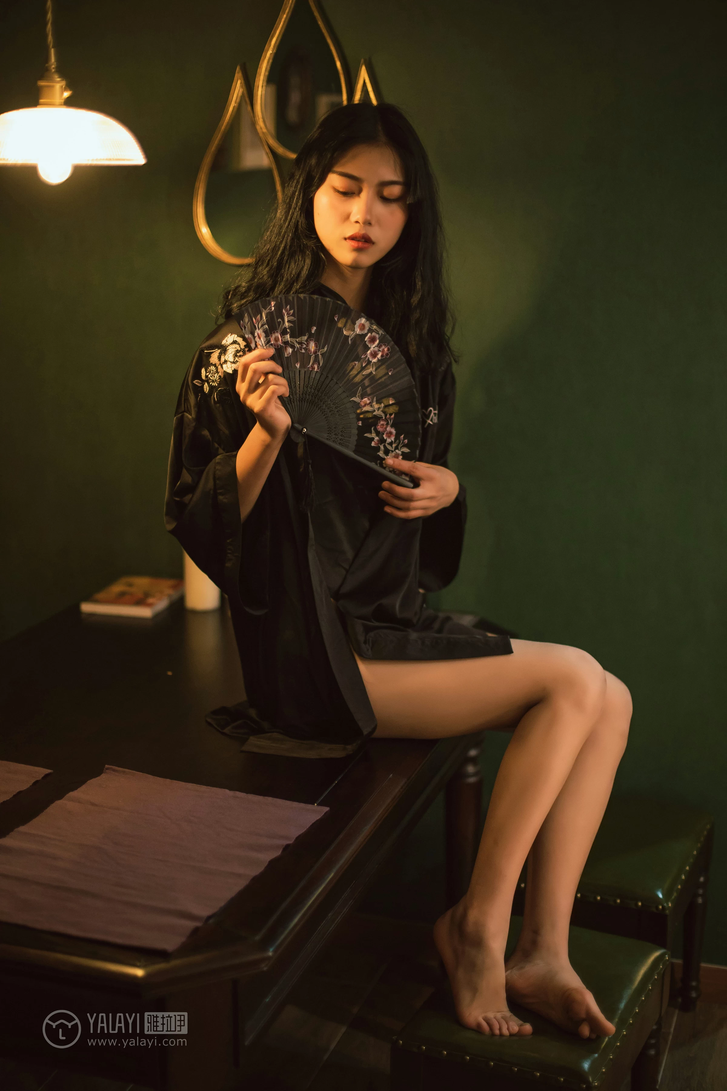 [YALAYI雅拉伊]No.309 夜来香 和风 黑色睡衣加黑色情趣旗袍性感私房写真集第7张