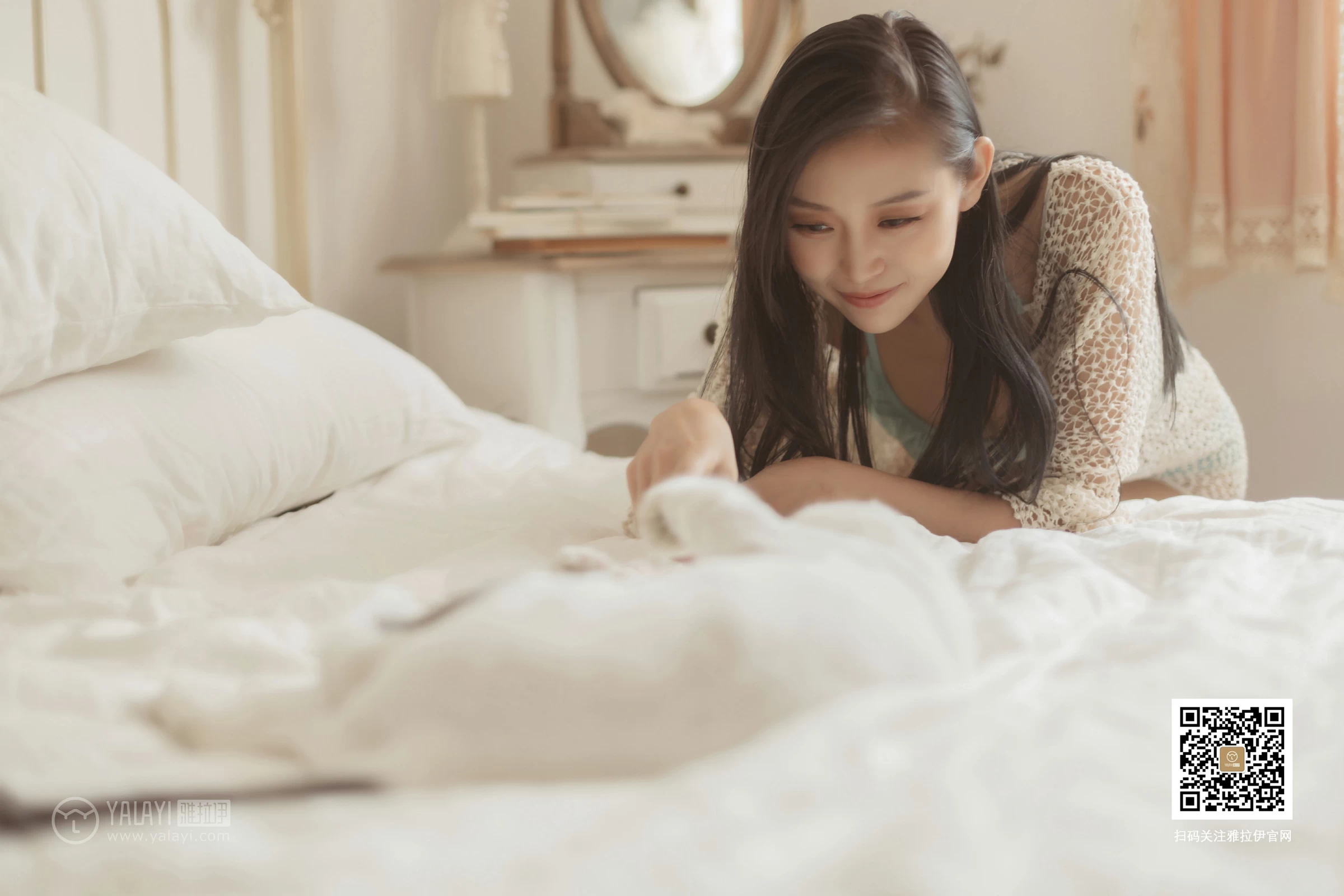 [YALAYI雅拉伊]No.375 轻抚你 图雅 白色情趣镂空睡衣加性感内衣私房写真集第7张