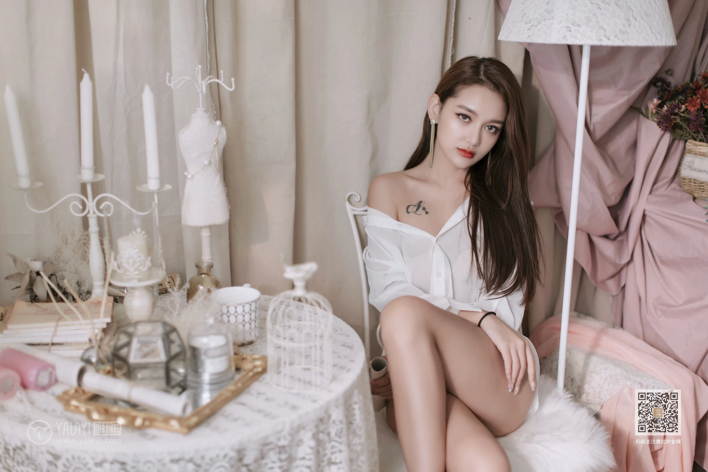 [YALAYI雅拉伊]No.398 如雪如霜 刘子炀 白色透视衬衫居家性感私房写真集第13张