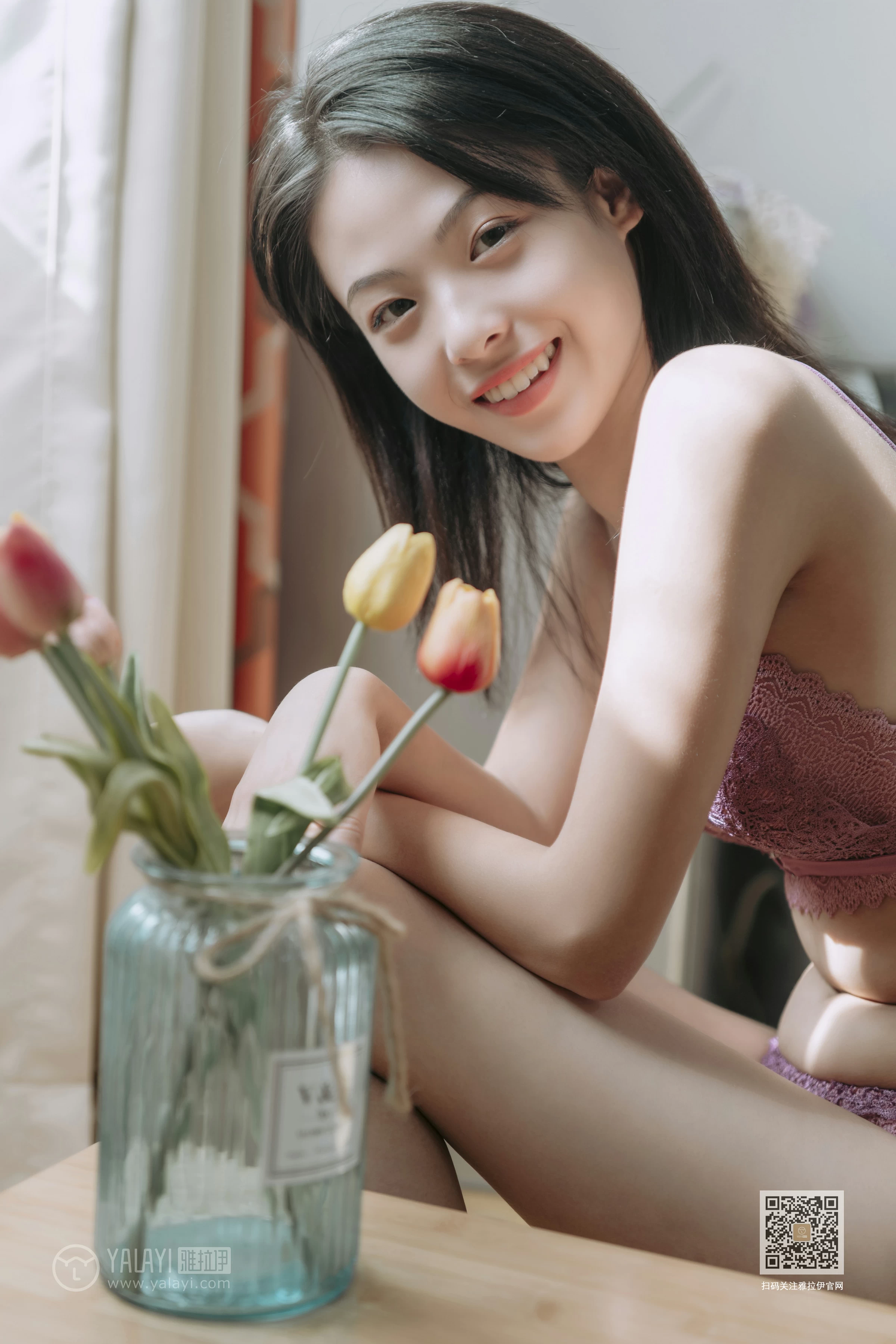 [YALAYI雅拉伊]Vol.426 蜜桃成熟时 含嫣 粉色蕾丝内衣居家性感私房写真集第2张