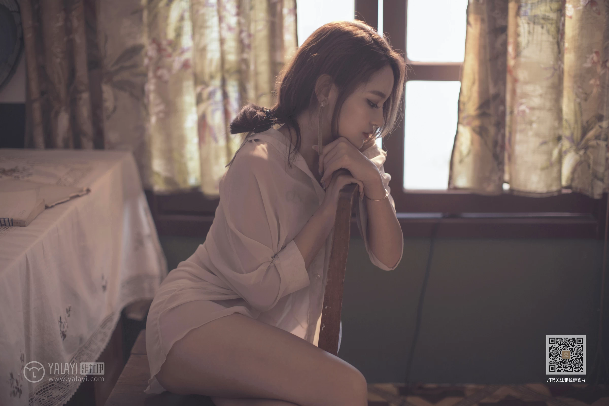 [YALAYI雅拉伊]Vol.430 意乱情迷 慧儿 白色透视衬衫居家性感私房写真集第6张
