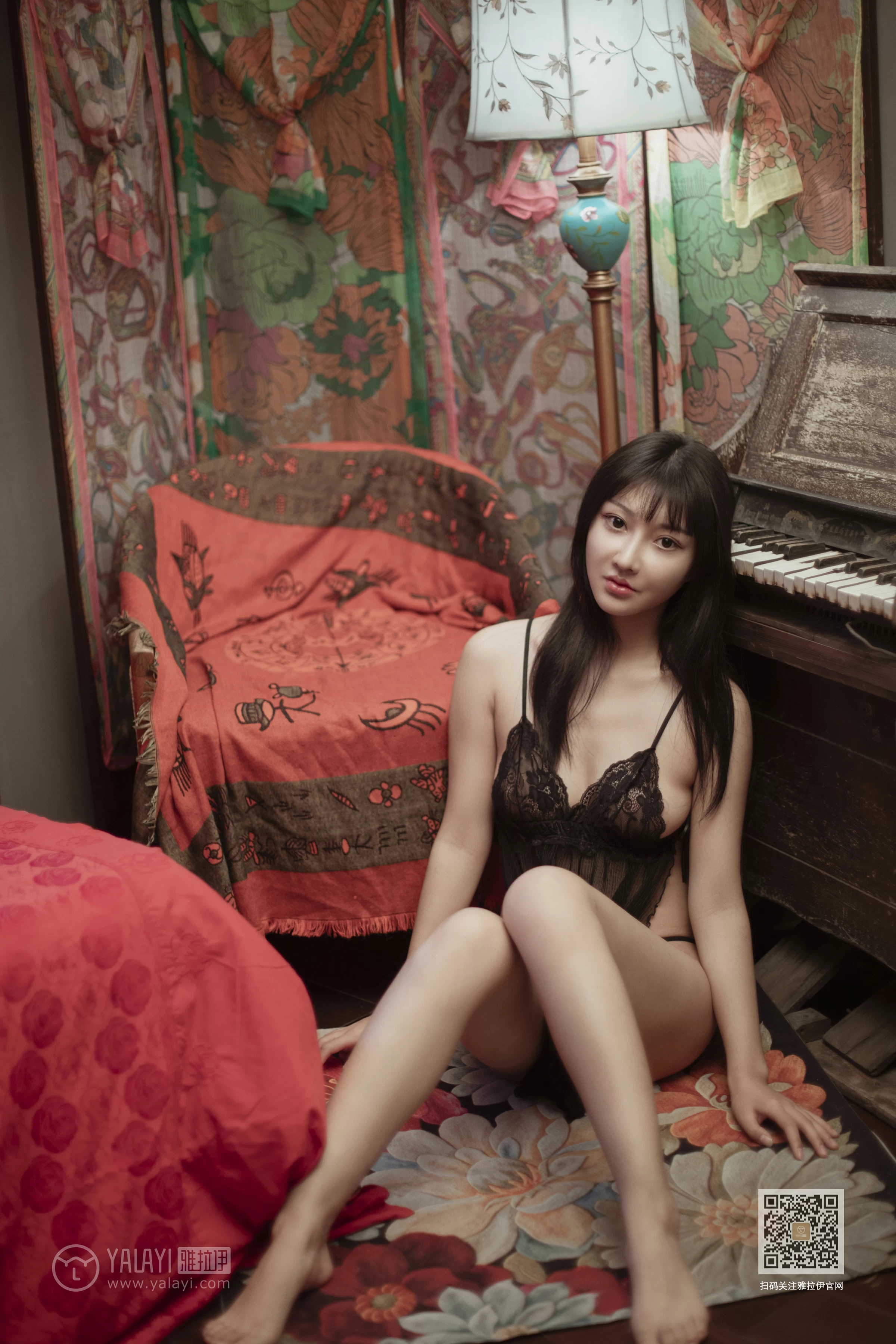 [YALAYI雅拉伊]Vol.501 新不了情 韩熙 黑色透视蕾丝情趣内衣性感私房写真集第13张