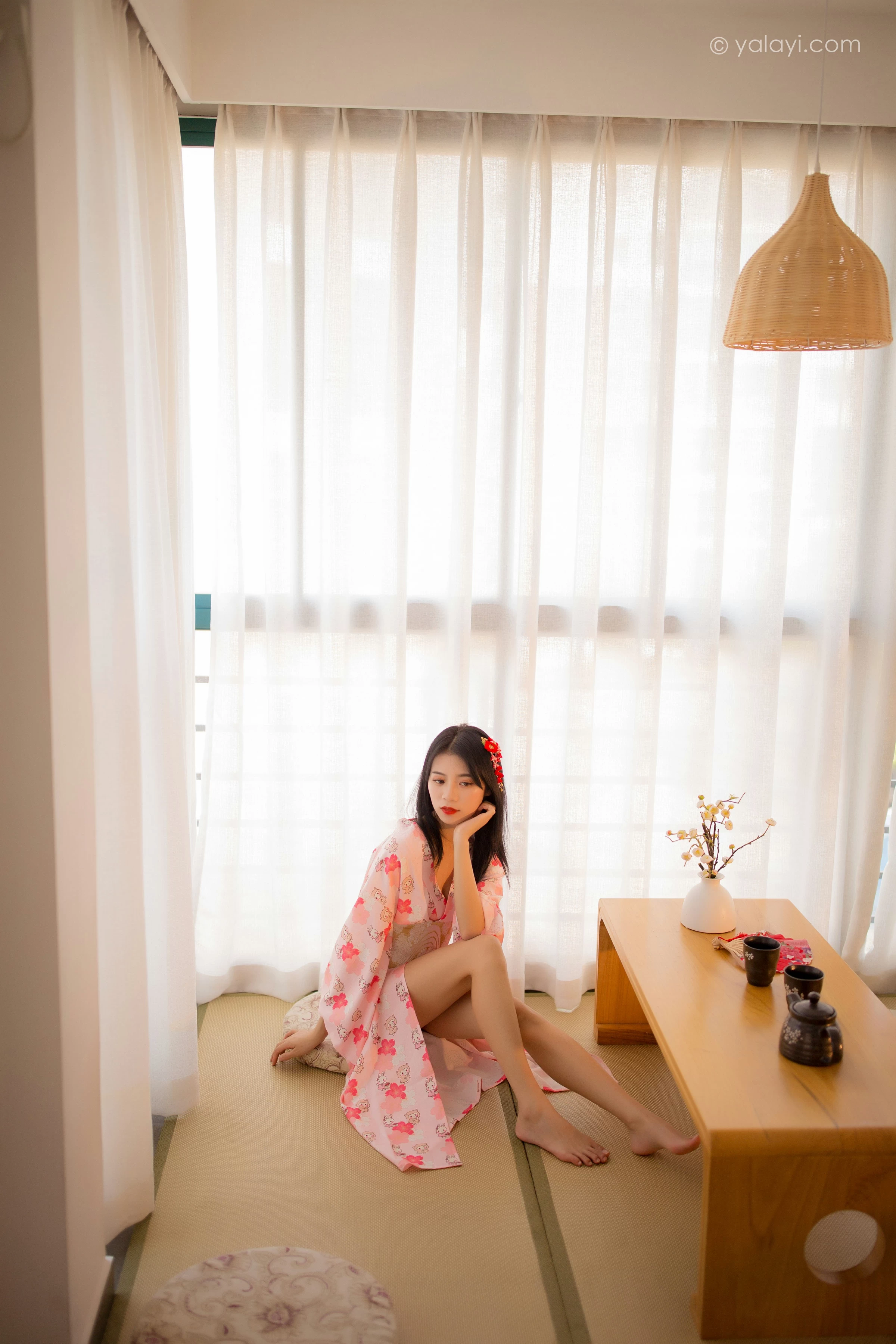 [YALAYI雅拉伊]NO.679 《花香自来》 丽雅 粉色和服居家性感私房写真集第3张