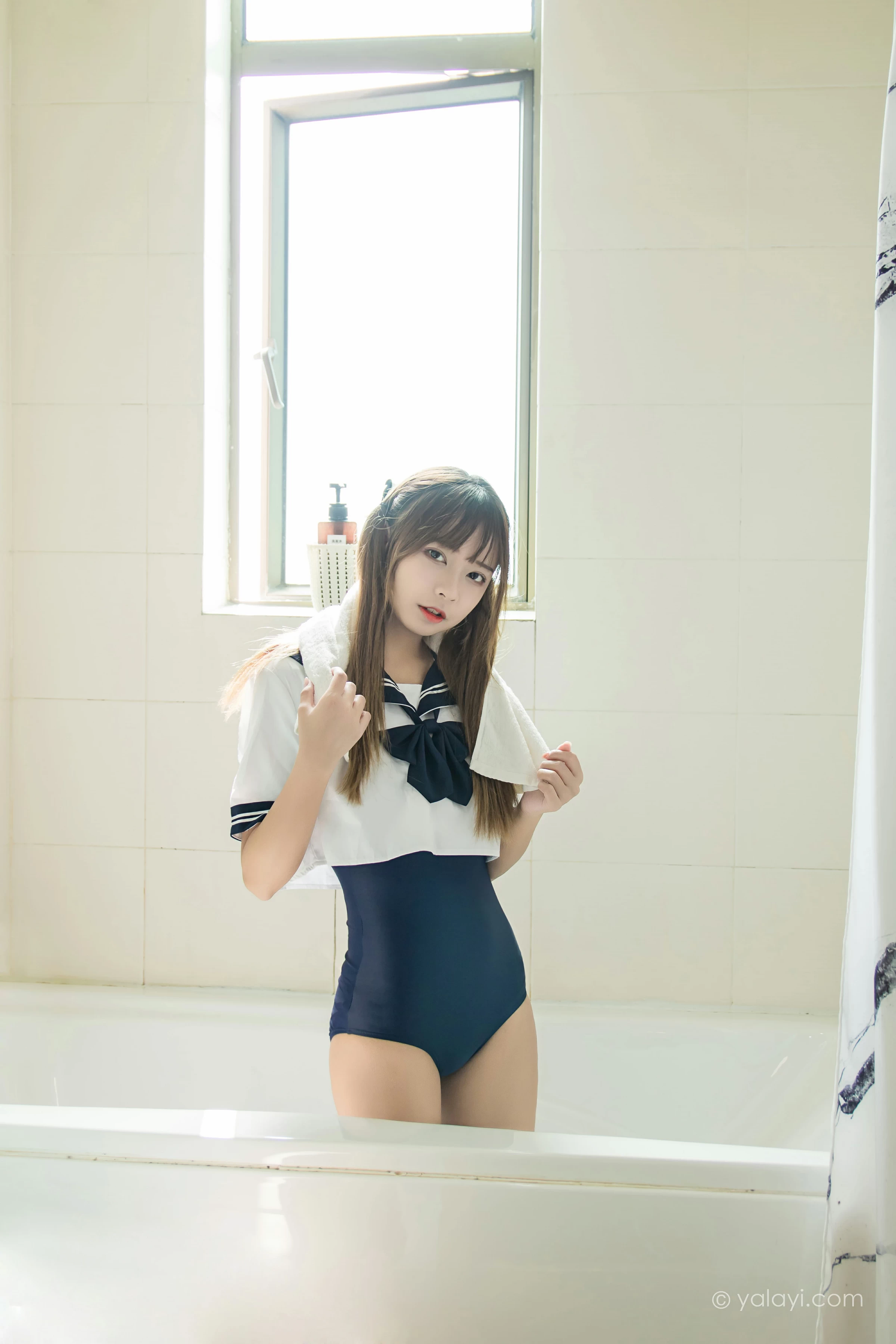 [YALAYI雅拉伊]NO.681 《少女的夏天》 阿禾 JK水手制服加蓝色紧身连体体操服性感私房写真集第12张