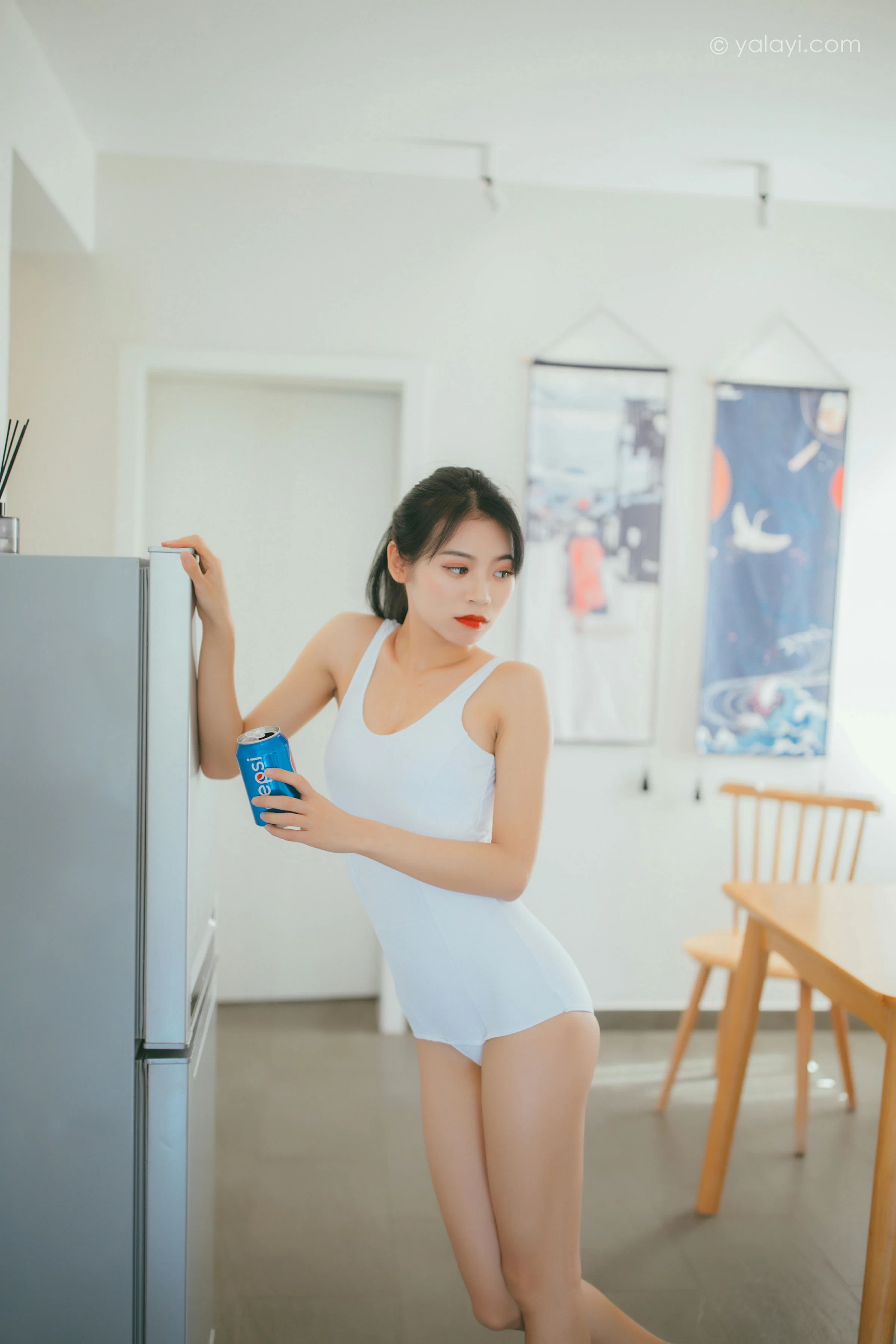 [YALAYI雅拉伊]NO.660 《消暑少女》 丽雅 白色连体体操服性感私房写真集第8张