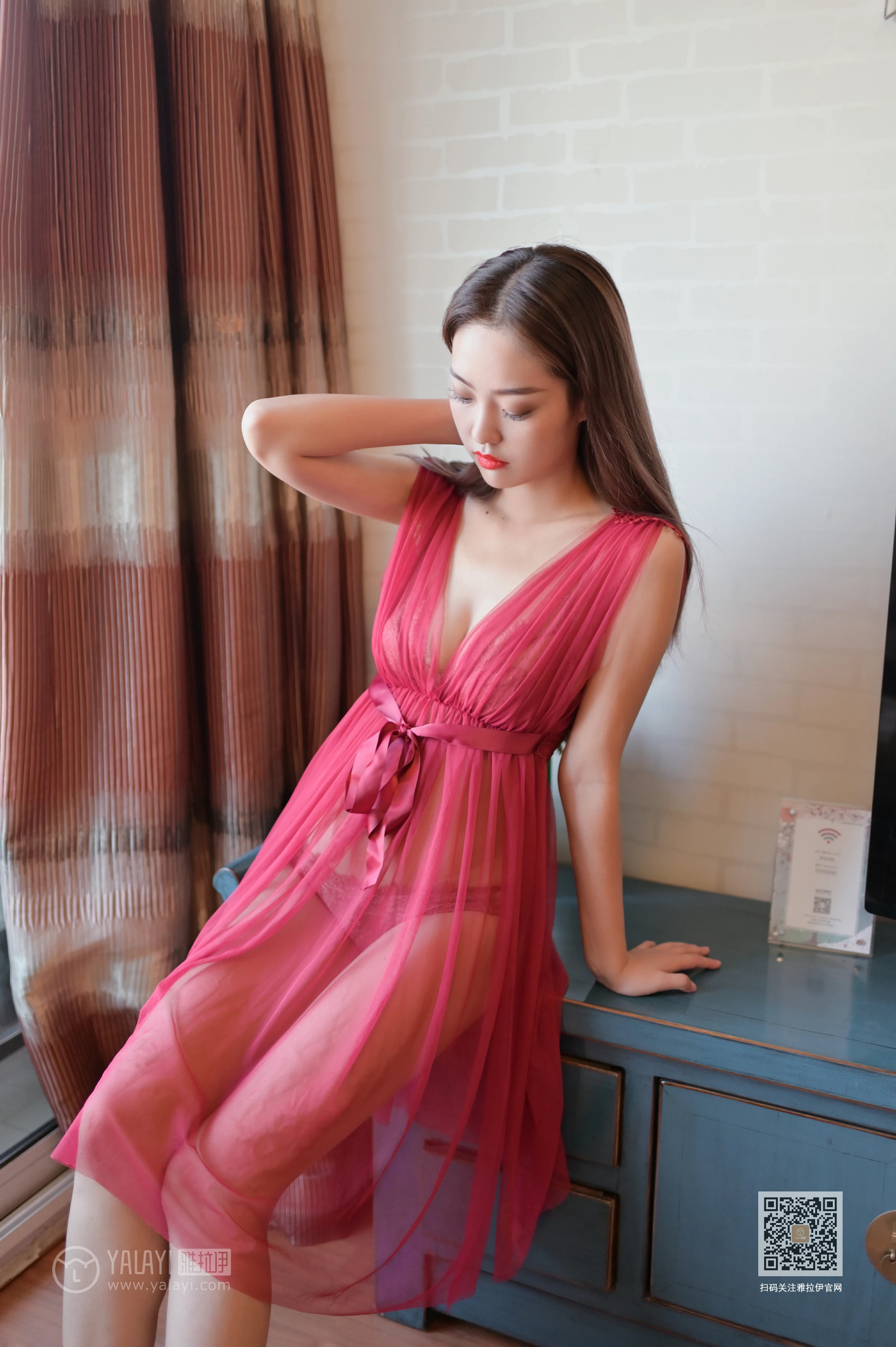 [YALAYI雅拉伊]Vol.446 红拂女 出尘 白色透视情趣连衣裙居家性感私房写真集第6张