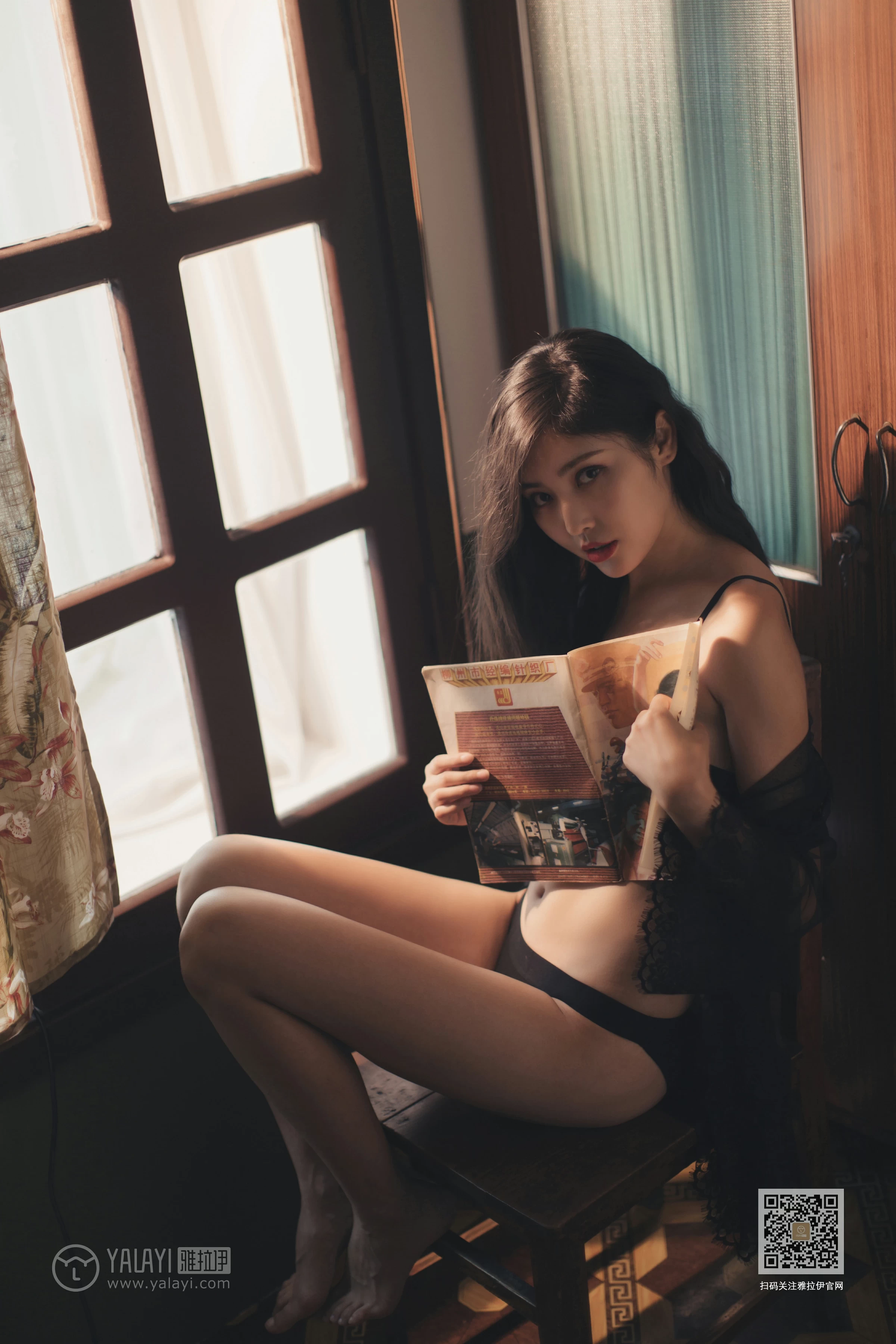 [YALAYI雅拉伊]Vol.470 秋色满房 苍儿 黑色透视情趣睡衣加黑色内衣性感私房写真集第8张