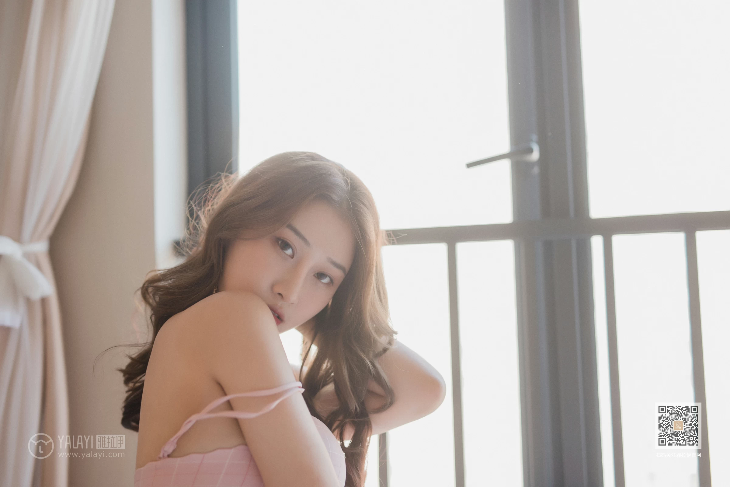 [YALAYI雅拉伊]Vol.475 美人秋波醉 欣茹 粉色性感内衣居家私房写真集第17张