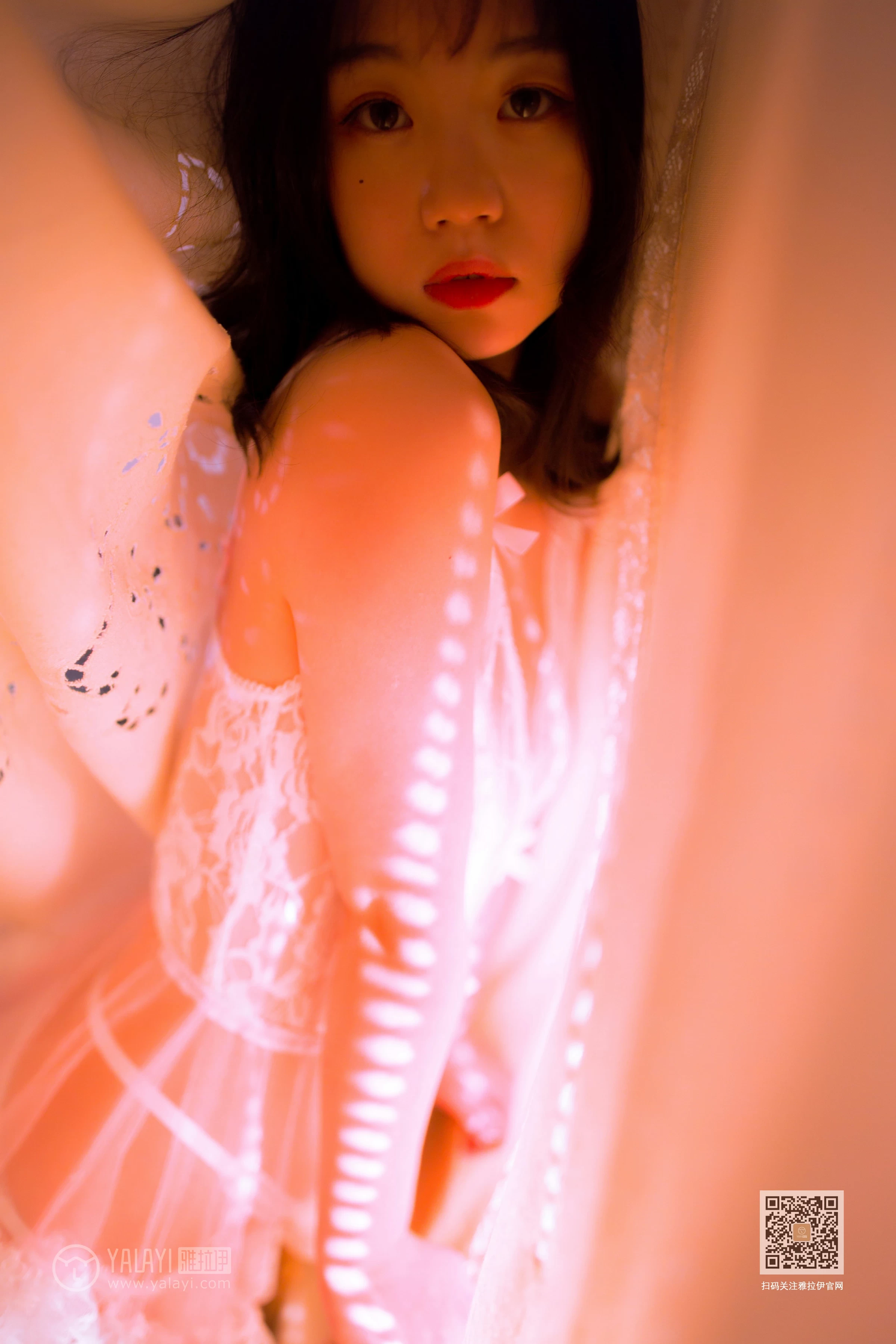 [YALAYI雅拉伊]Vol.476 熟透 苗婷婷 白色透视情趣内衣裙性感私房写真集第8张