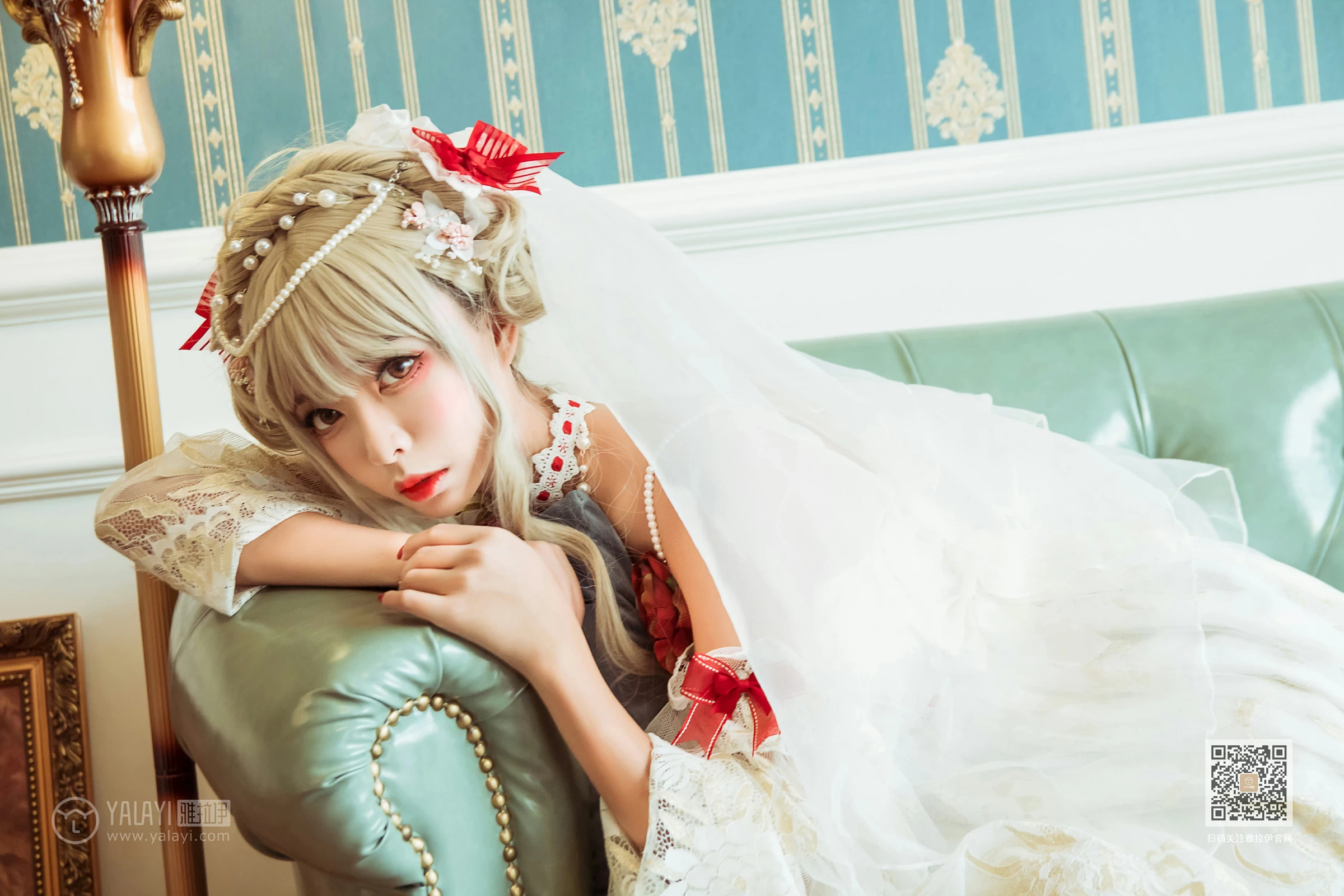 [YALAYI雅拉伊]Vol.521 梦幻洛丽塔 阿禾 白色情趣吊带连衣裙性感私房写真集第8张