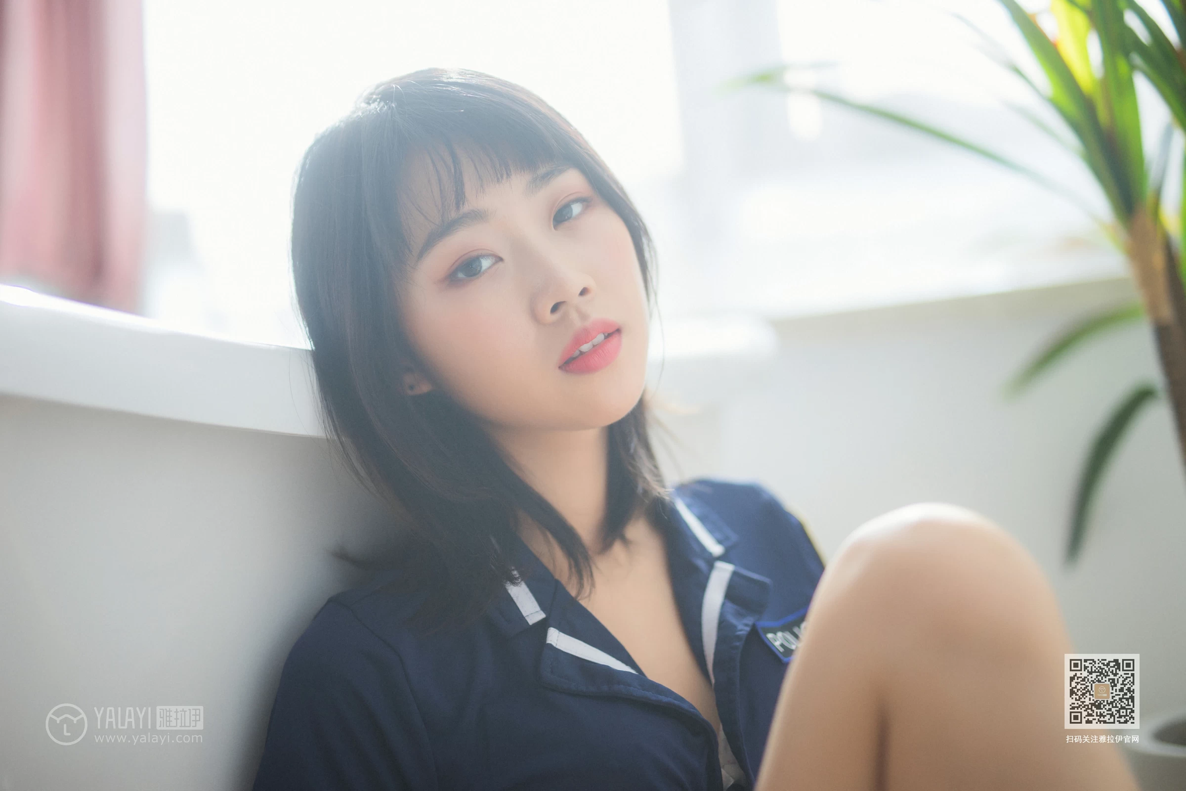 [YALAYI雅拉伊]Vol.544 雷霆警花 粉粉 蓝色情趣制服加短裙性感私房写真集第16张