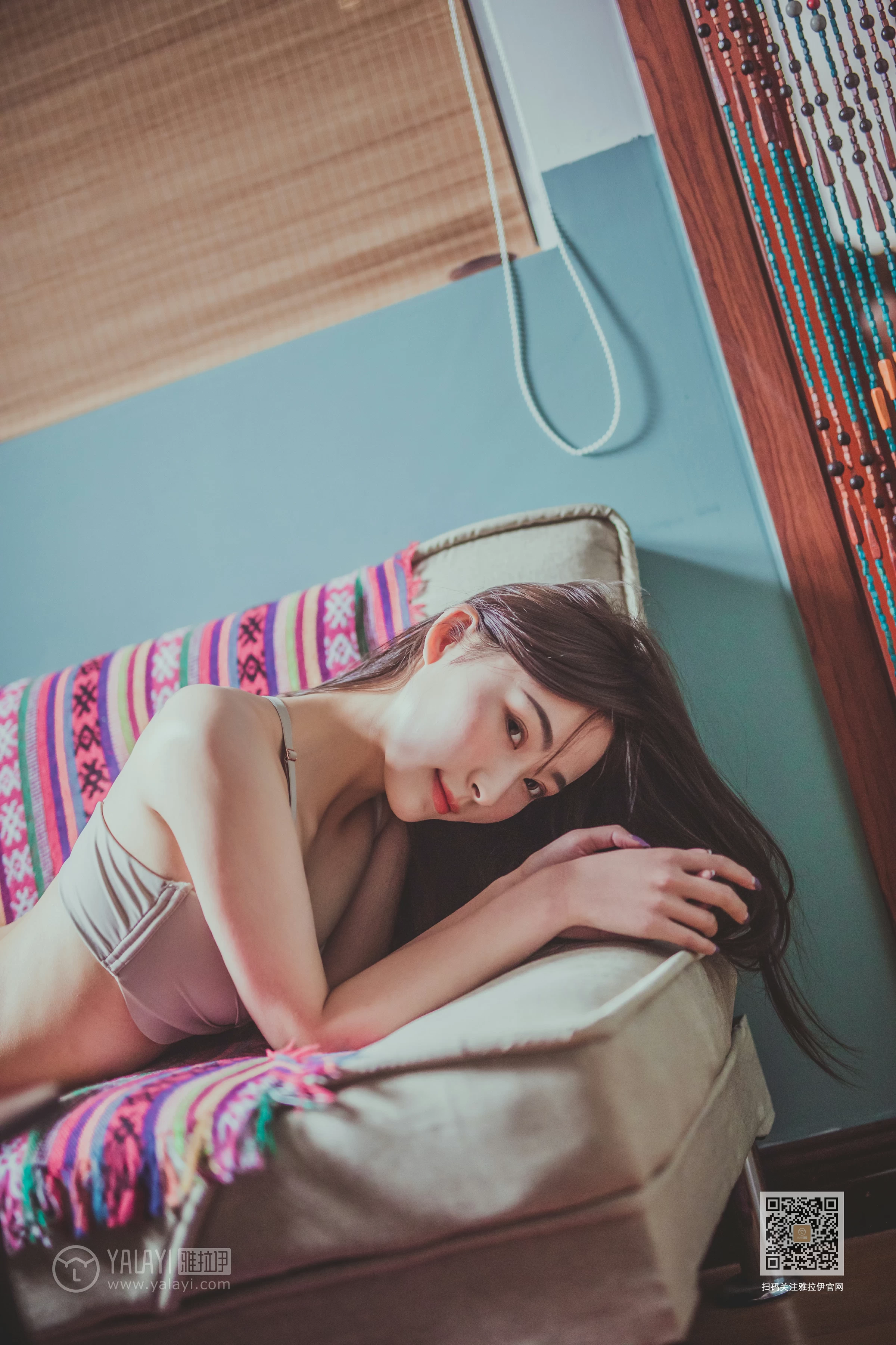 [YALAYI雅拉伊]NO.626 《满眼是你》 海棠 米色性感内衣居家私房写真集第12张