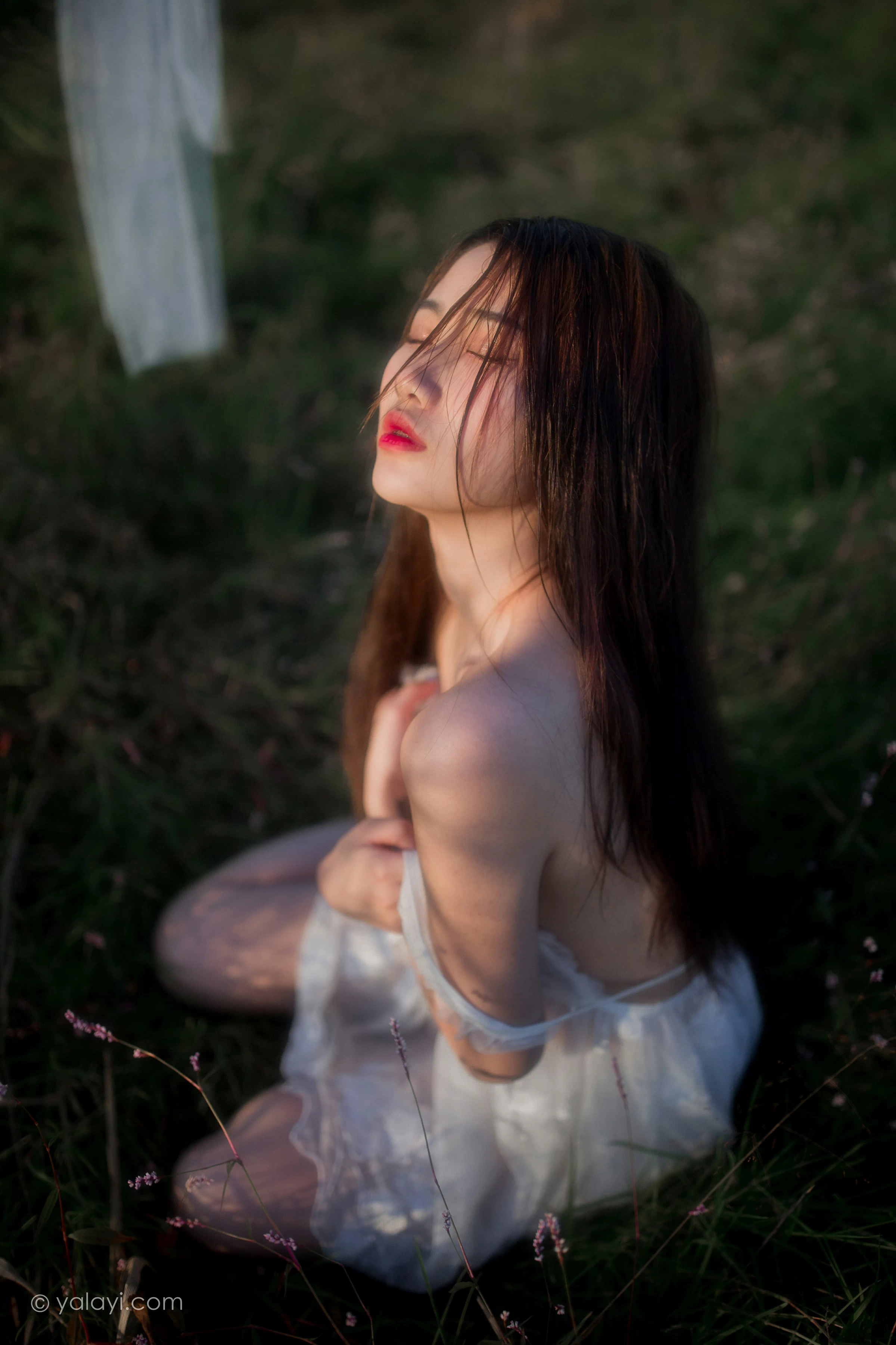 [YALAYI雅拉伊]NO.732 《寻》 籹籹仔 白色透视情趣婚纱性感私房写真集第8张