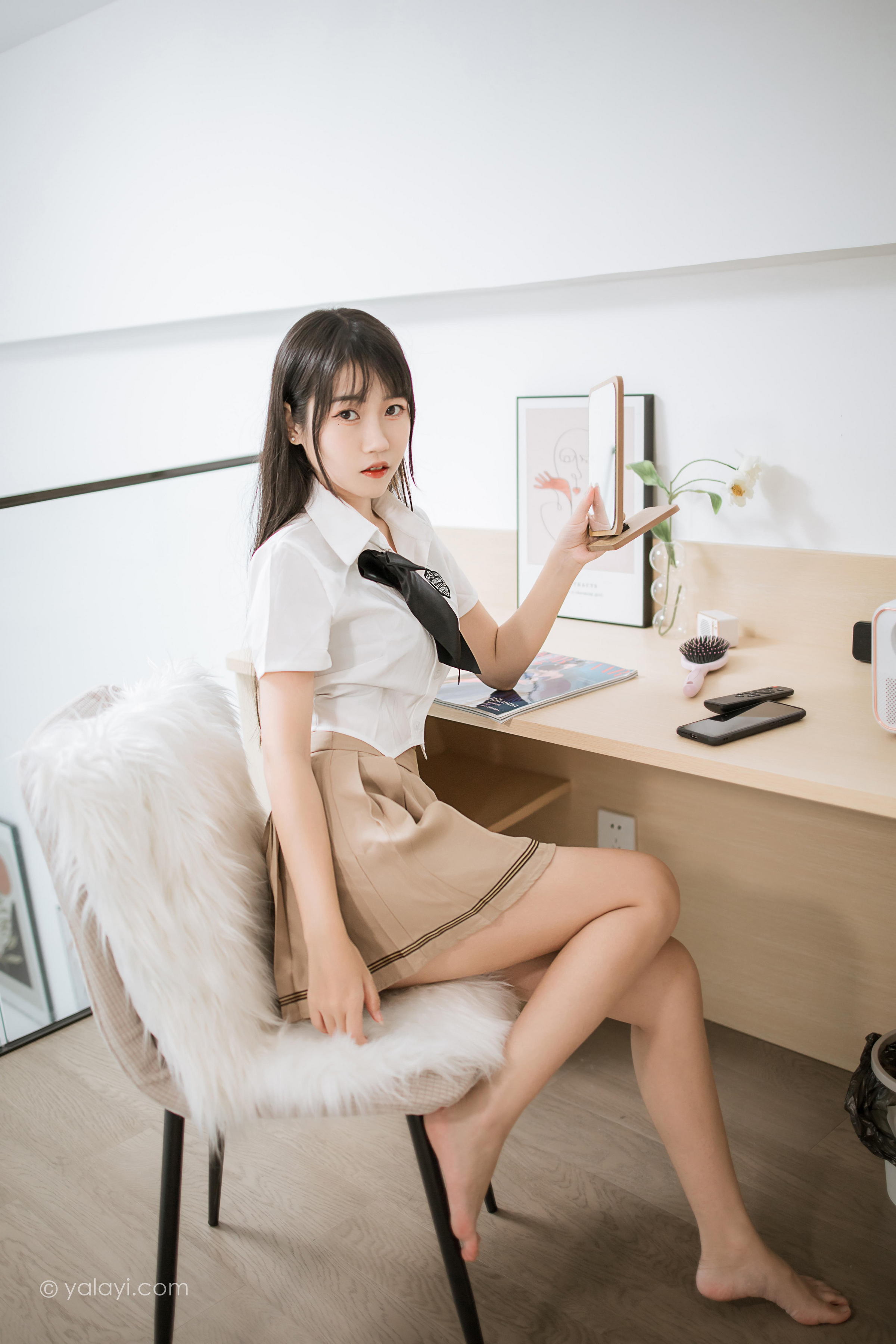 [YALAYI雅拉伊]2022.02.28 美丽多姿 弈思 日本高中女生制服性感私房写真集第5张