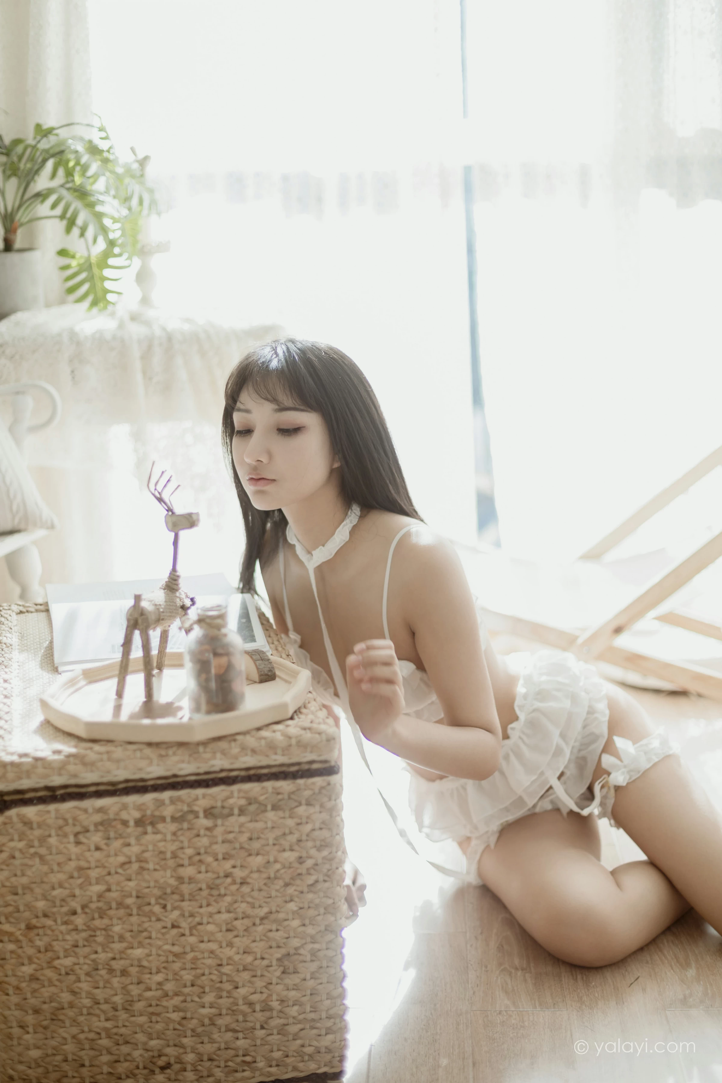 [YALAYI雅拉伊]NO.704 《猫娘》 韩熙 白色情趣内衣性感私房写真集第14张