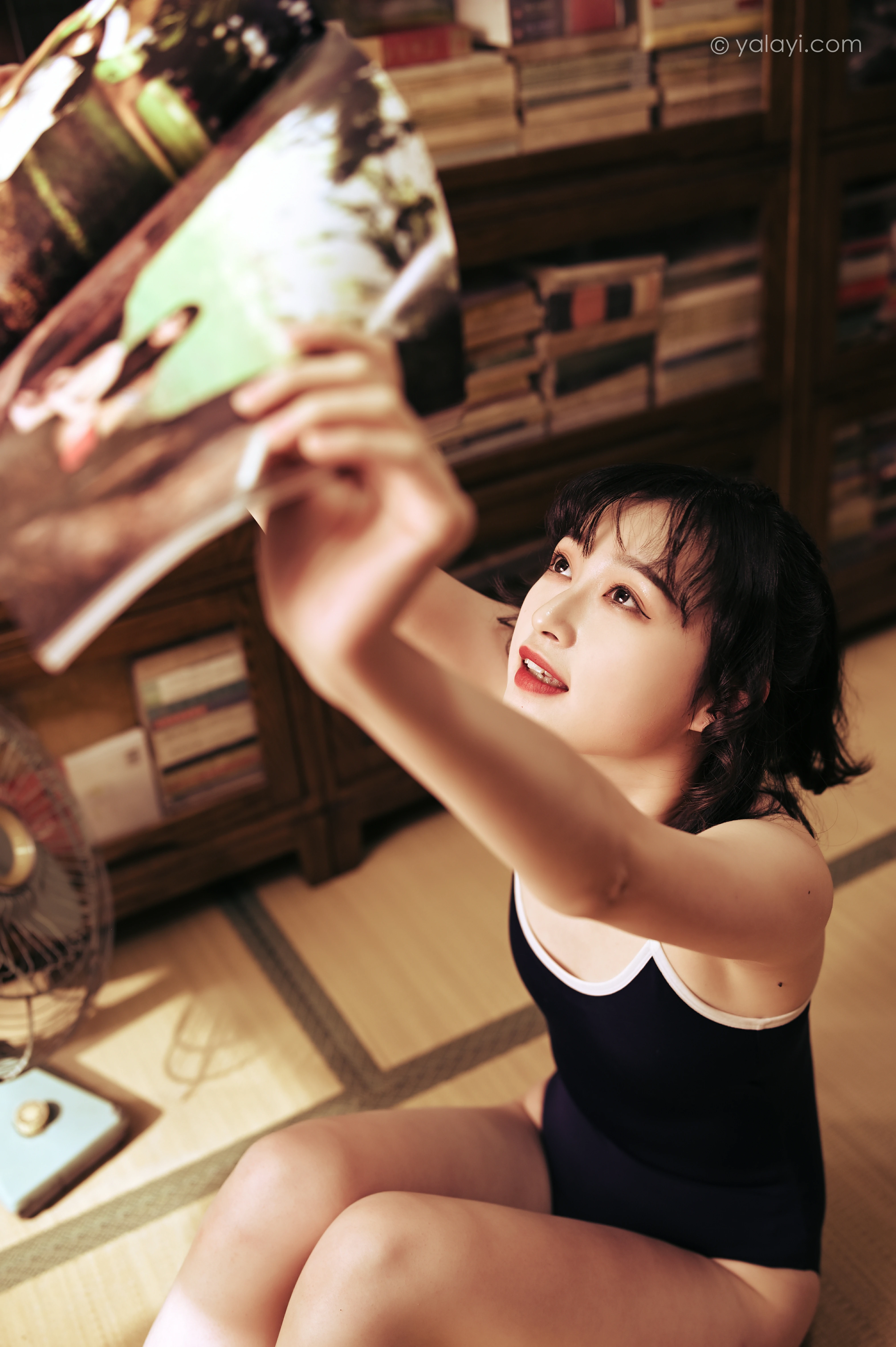 [YALAYI雅拉伊]NO.783 偷得半日闲 京京 蓝色紧身连体体操服性感写真集第14张