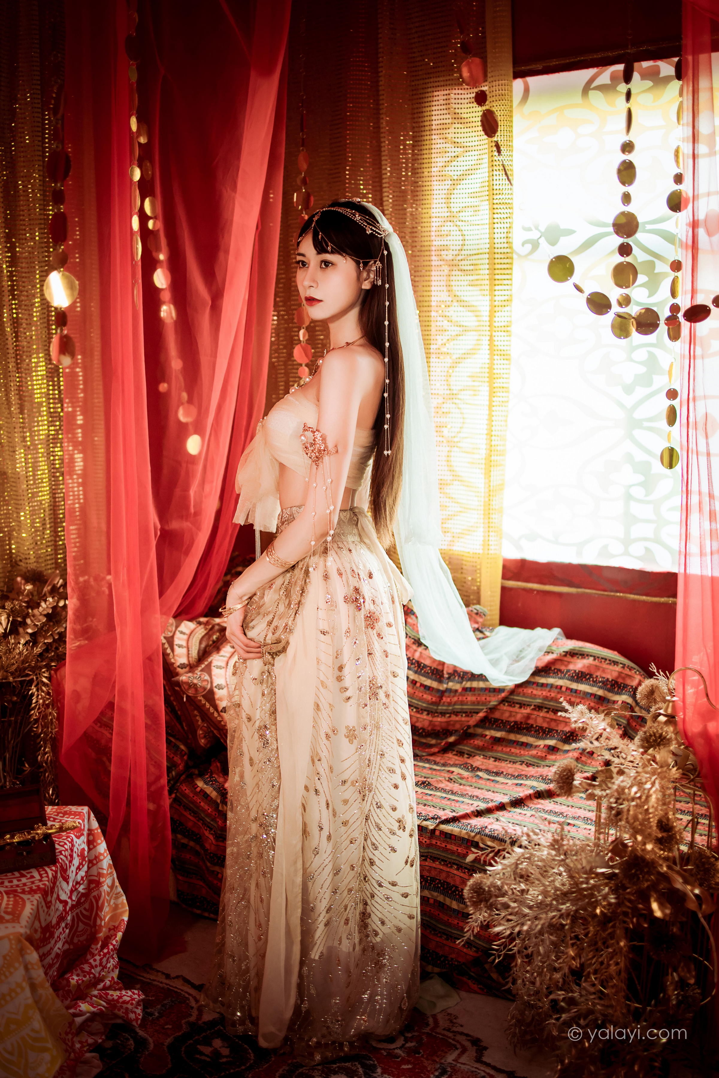 [YALAYI雅拉伊]2022.04.07 风铃公主 陈若冰 白色情趣舞裙加裹胸内衣性感私房写真集第3张