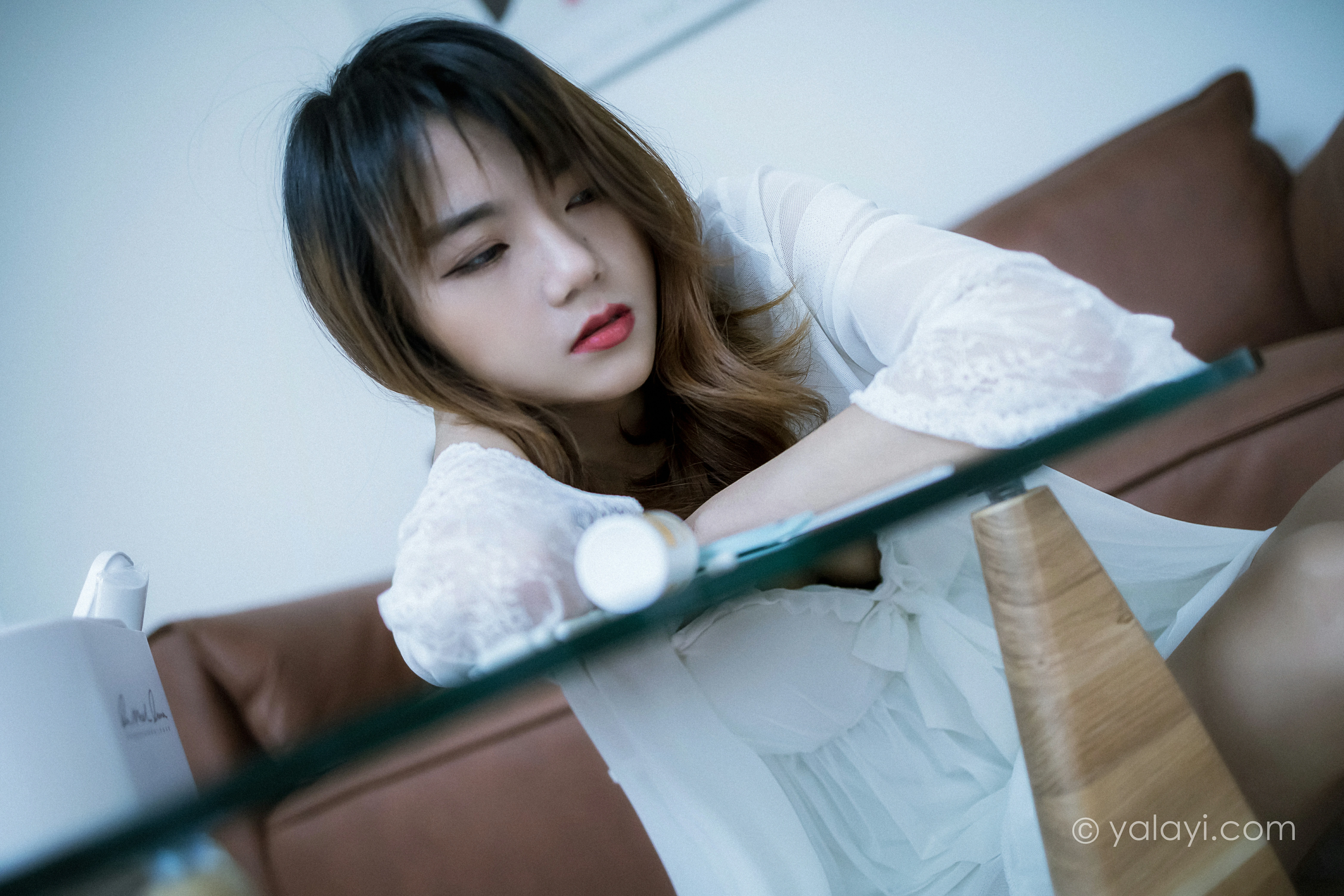 [YALAYI雅拉伊]NO.759 灰色空间 樊梵 白色透视蕾丝睡衣性感私房写真集第9张