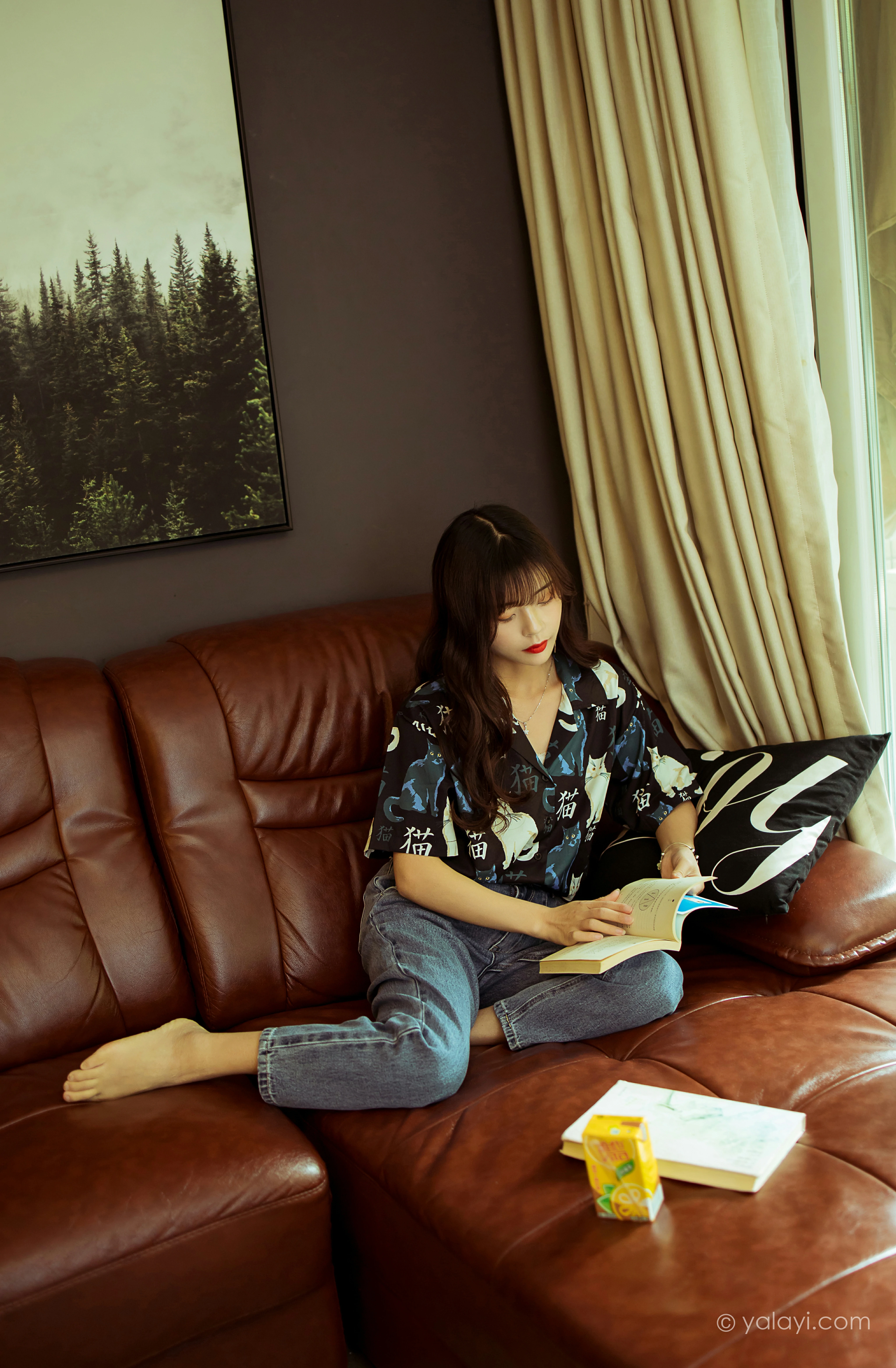 [YALAYI雅拉伊]NO.789 当年情 程小蝶 黑色衬衫加牛仔长裤性感写真集第5张