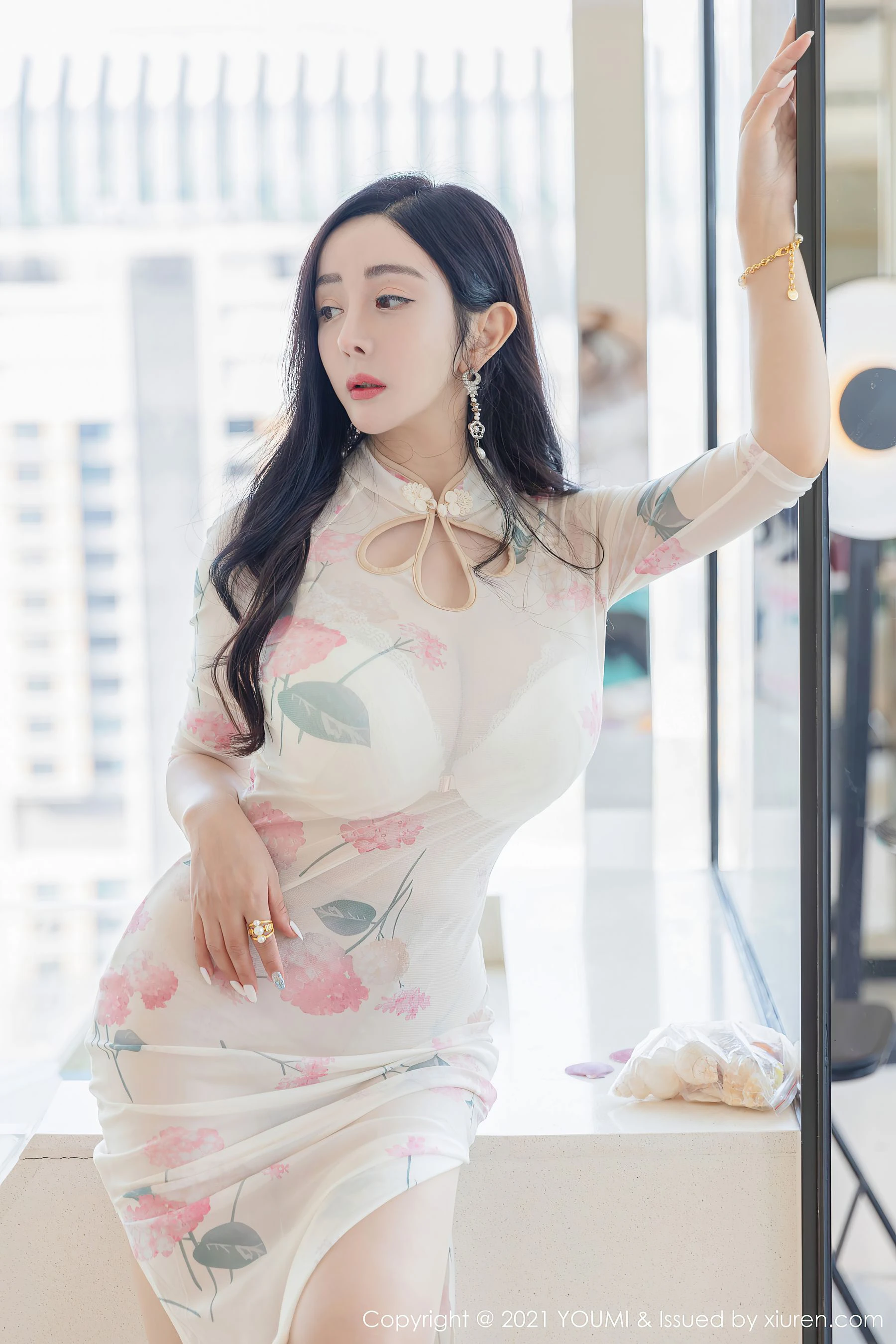 尤蜜荟YouMi Vol.706 允爾第13张