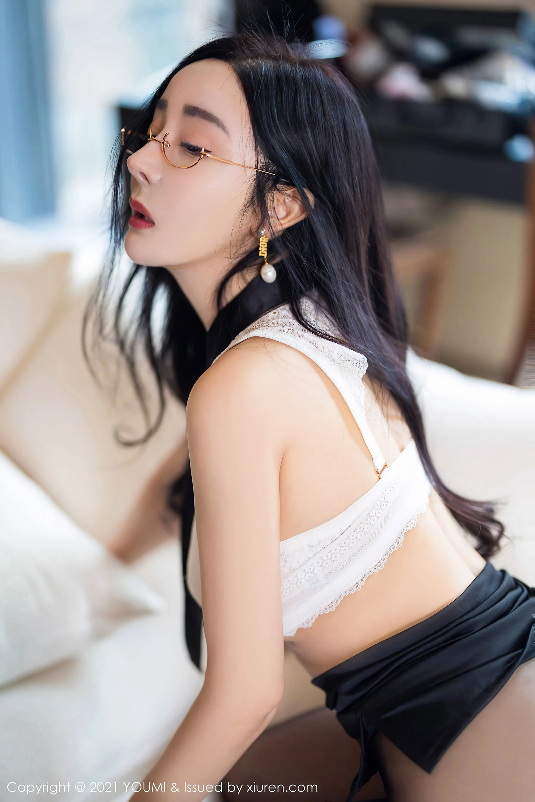 尤蜜荟YouMi Vol.723 允爾第11张