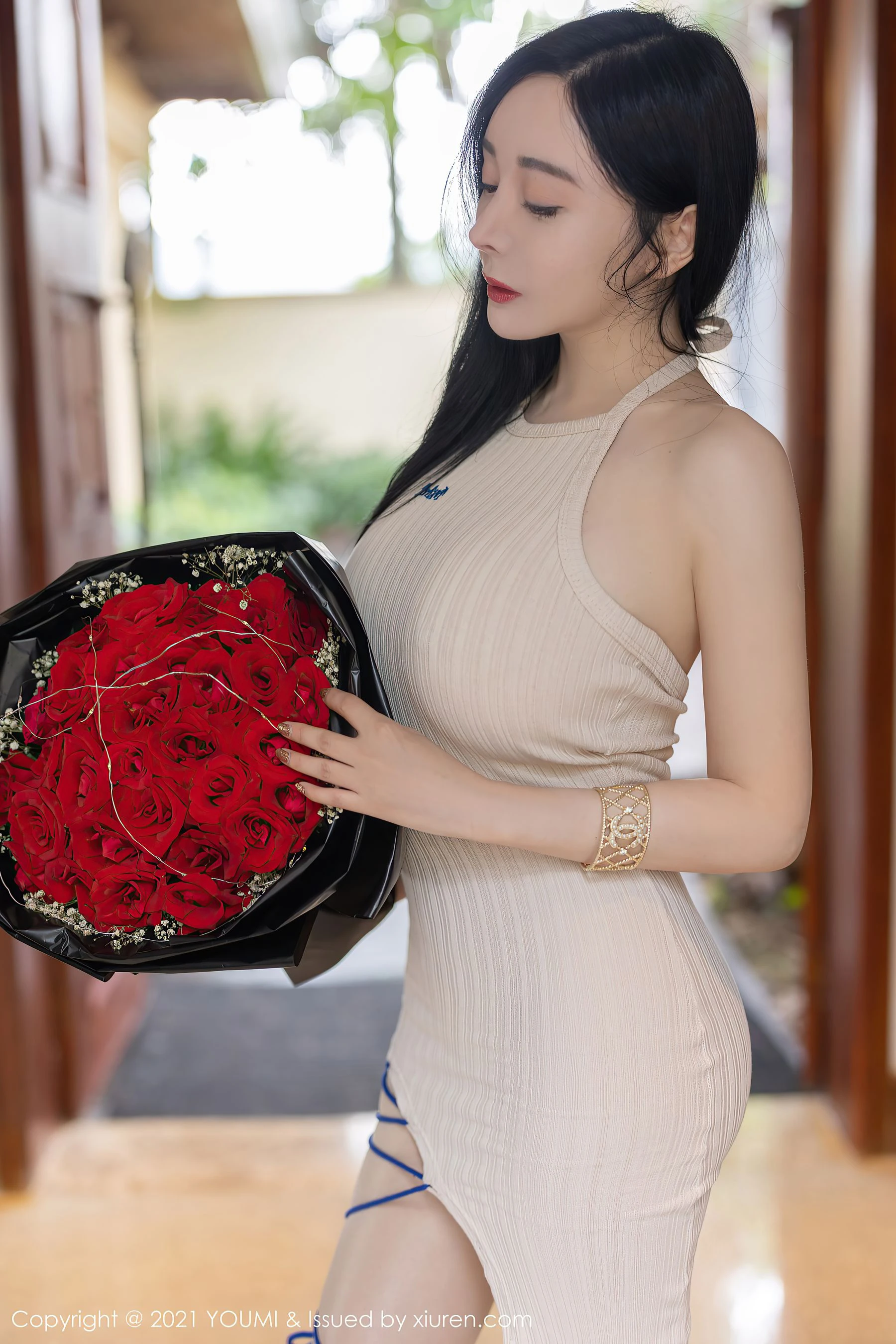 尤蜜荟YouMi Vol.664 允爾第3张