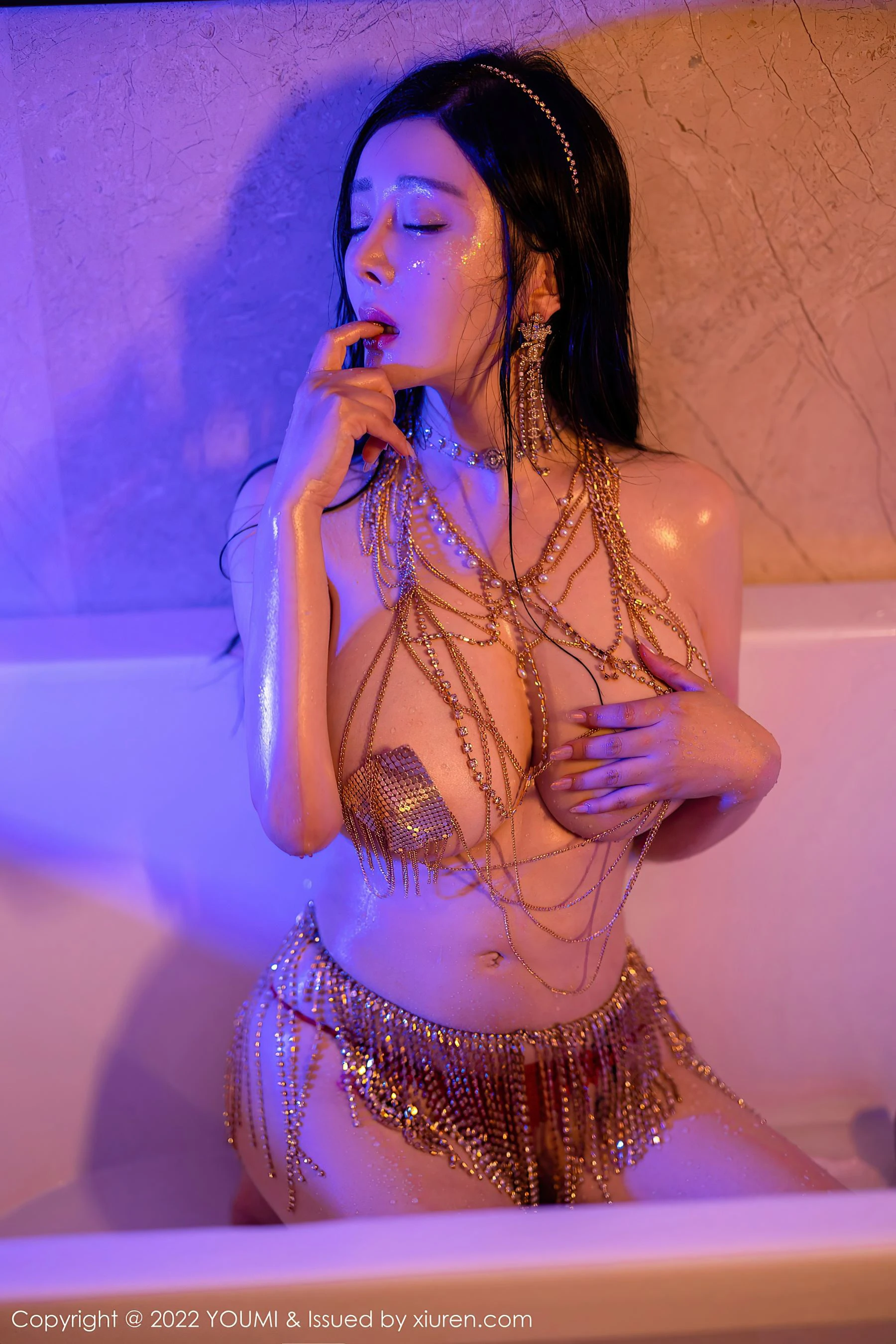  尤蜜荟 VOL.814 允爾第16张