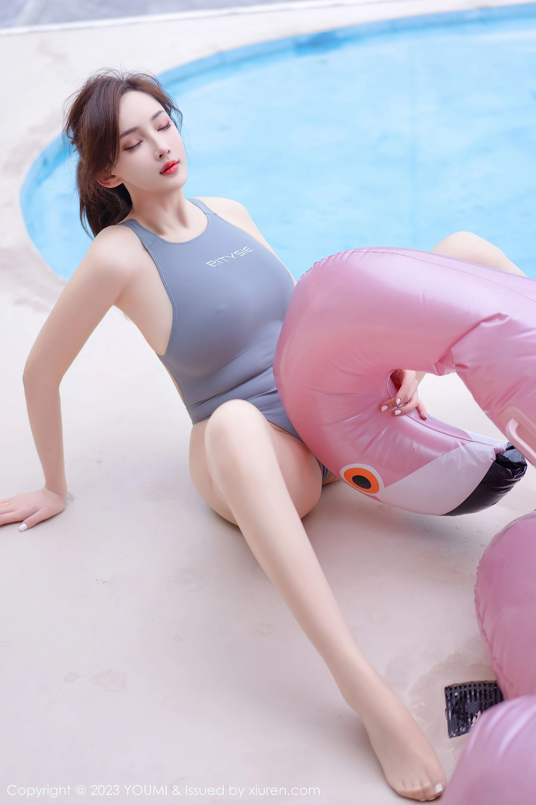 尤蜜荟 VOL.900 Carol周妍希 泳装美臀第8张