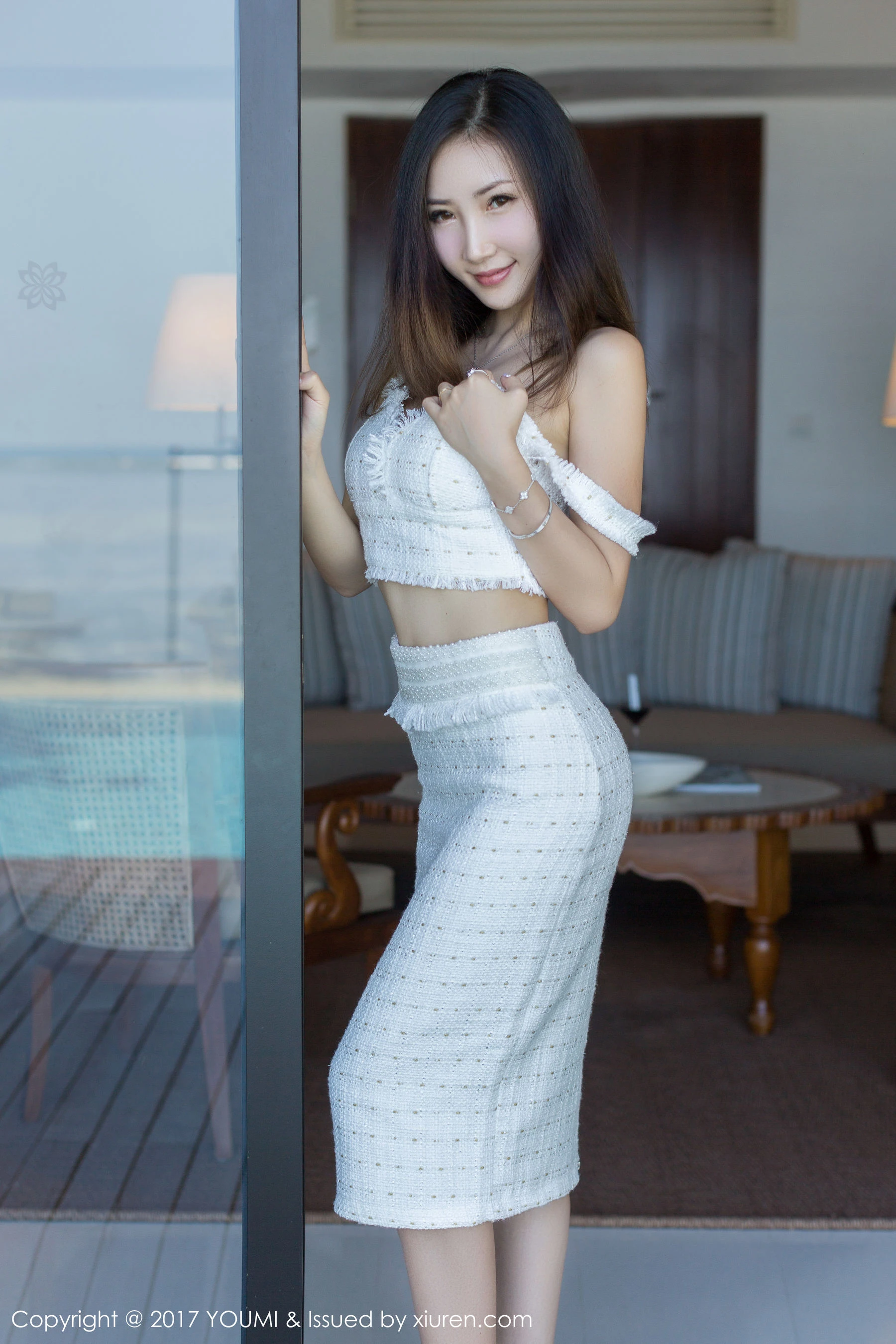 Yumi-尤美《马尔代夫旅拍》 尤蜜荟YouMi Vol.100第13张